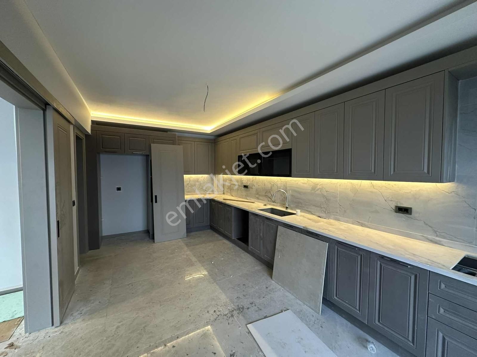 Kayapada 3.5+1 Akıllı Ev Teknolojili Bağımsız Girişli Villa - Görsel 12