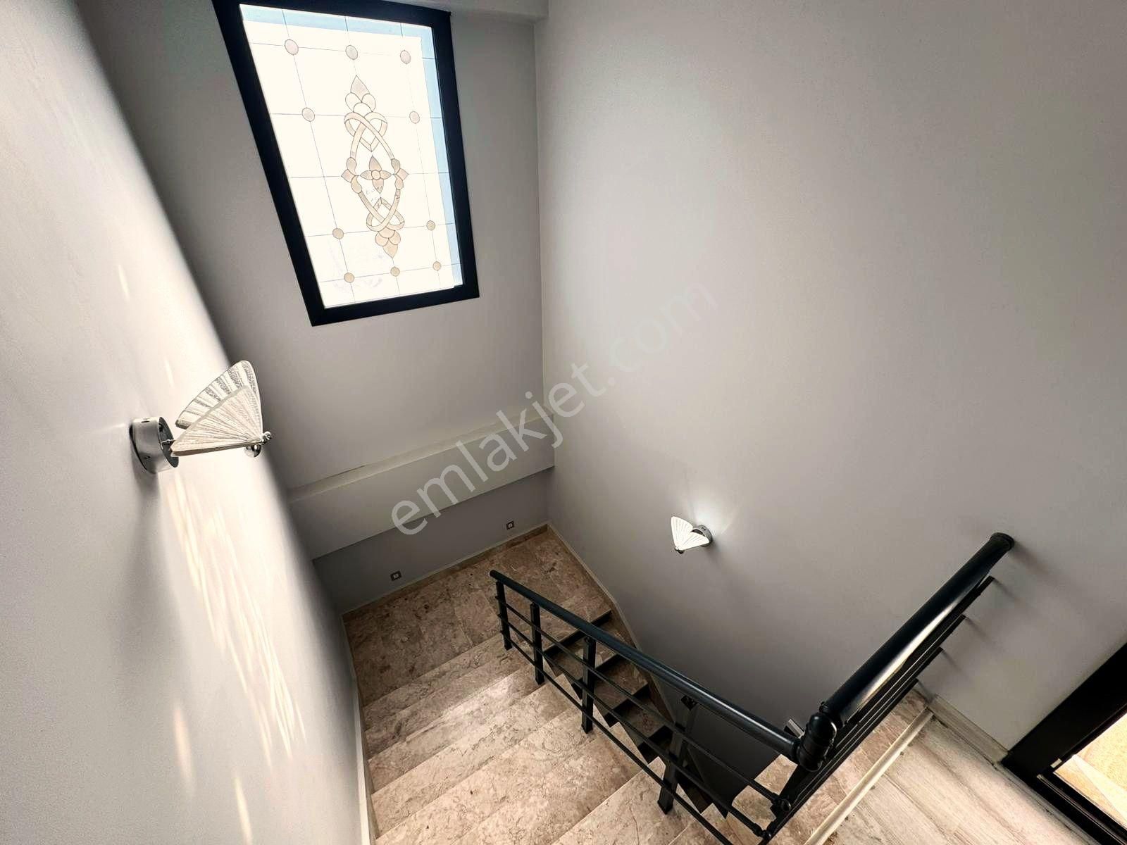 ⭕blue Life Egenden Gerçek İlan Körfezin Nezih Bölgesi Gürede Lüx Tasarımlı 5+1 Villa - Görsel 18
