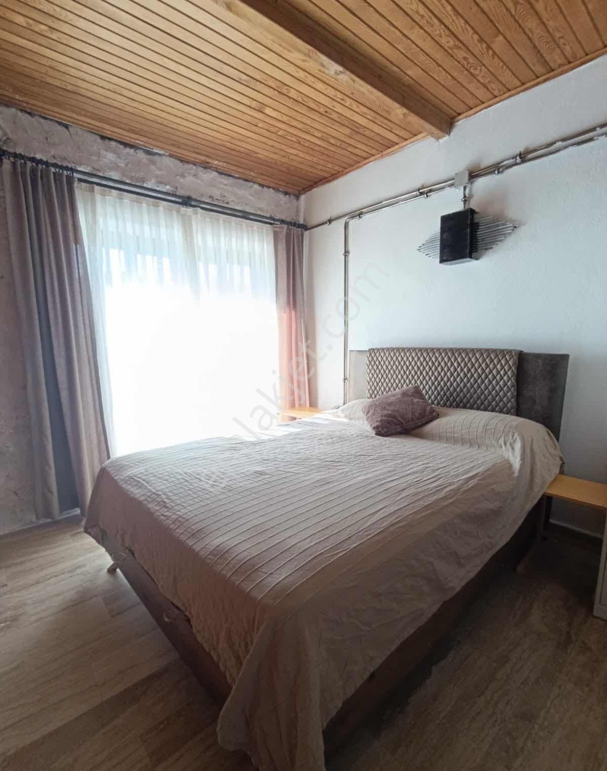 Söke'de Havuzlu 2+1 Doğa İle İç İçe Taş Ev - Görsel 14