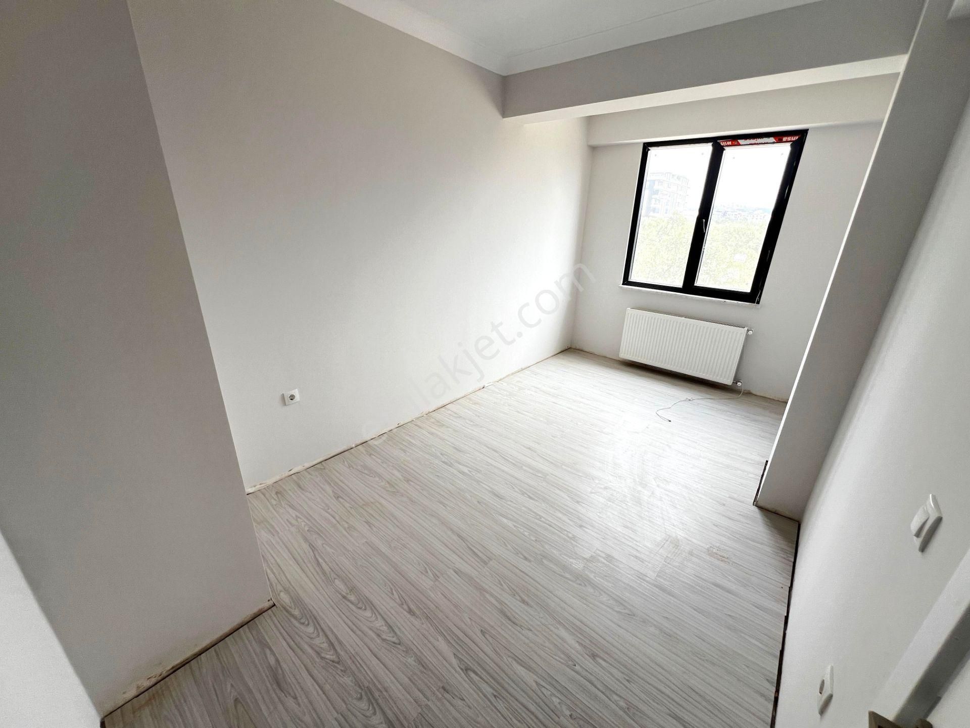 Yiğit'ten Kadıköy'de 2+1 Öncephe Ebeveyn Banyolu Sıfır Daire - Görsel 20