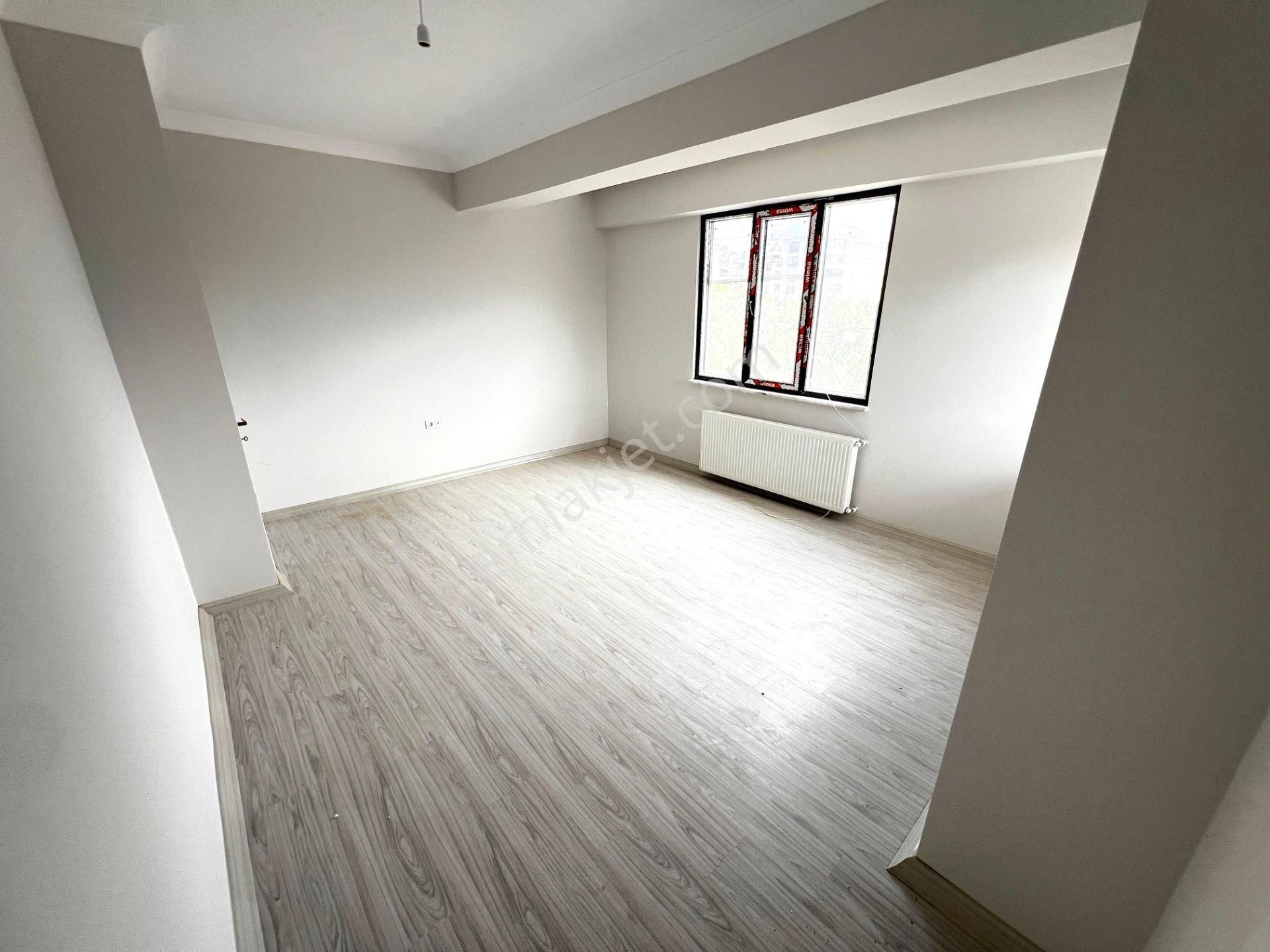 Yiğit'ten Kadıköy'de 2+1 Öncephe Ebeveyn Banyolu Sıfır Daire - Görsel 19