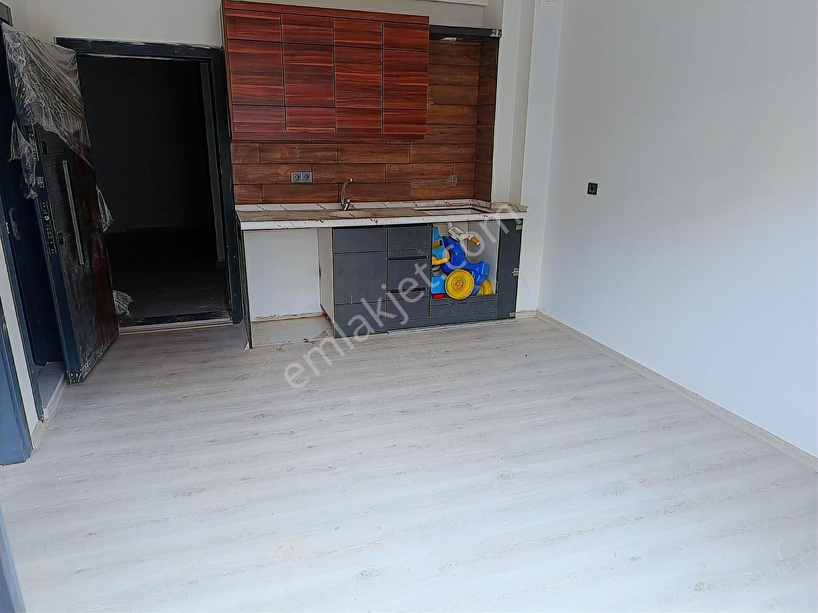 Kuşadası Merkeze Yürüme Mesafesinde Sıfır 1+1 Satılık Daire - Görsel 13