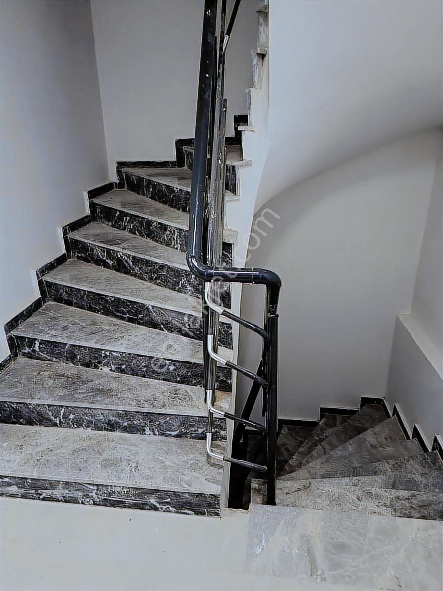 Kuşadası Merkeze Yürüme Mesafesinde Sıfır 1+1 Satılık Daire - Görsel 23