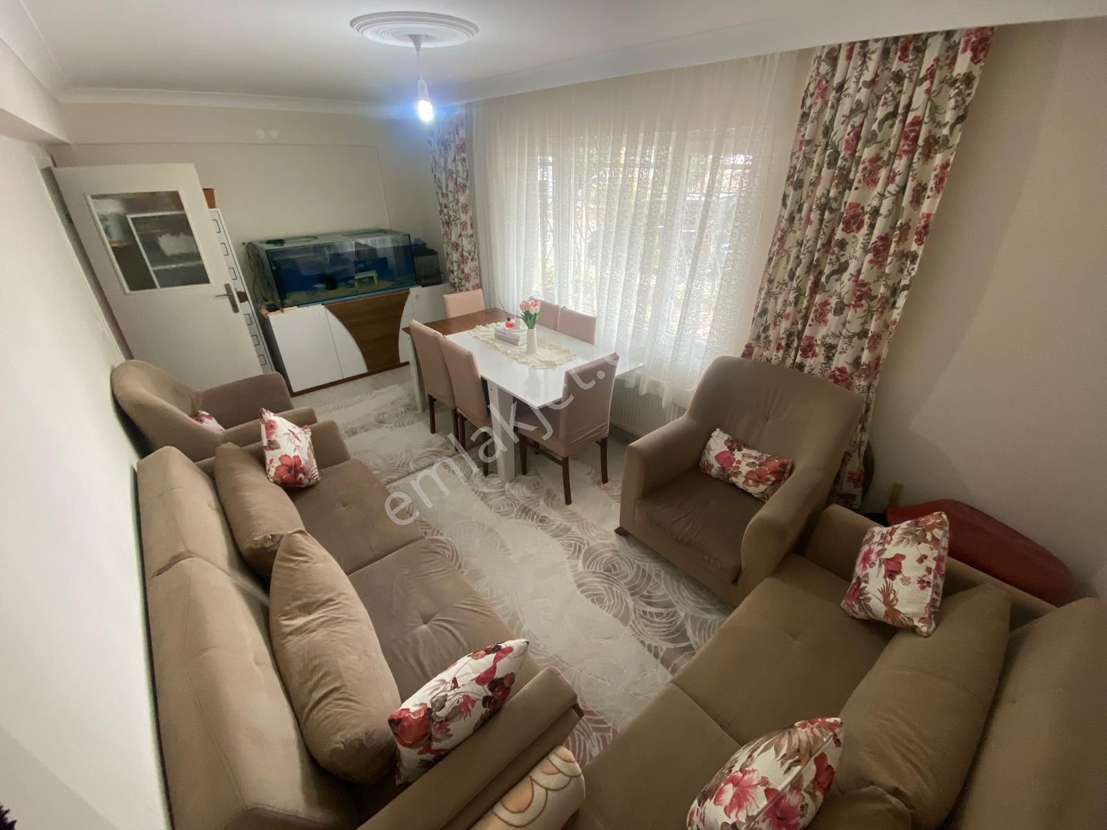 Altındağ - Beşikkaya Mahallesi 9.cadde Üzerinde Full Yapılı 3+1 Satılık Daire !!!