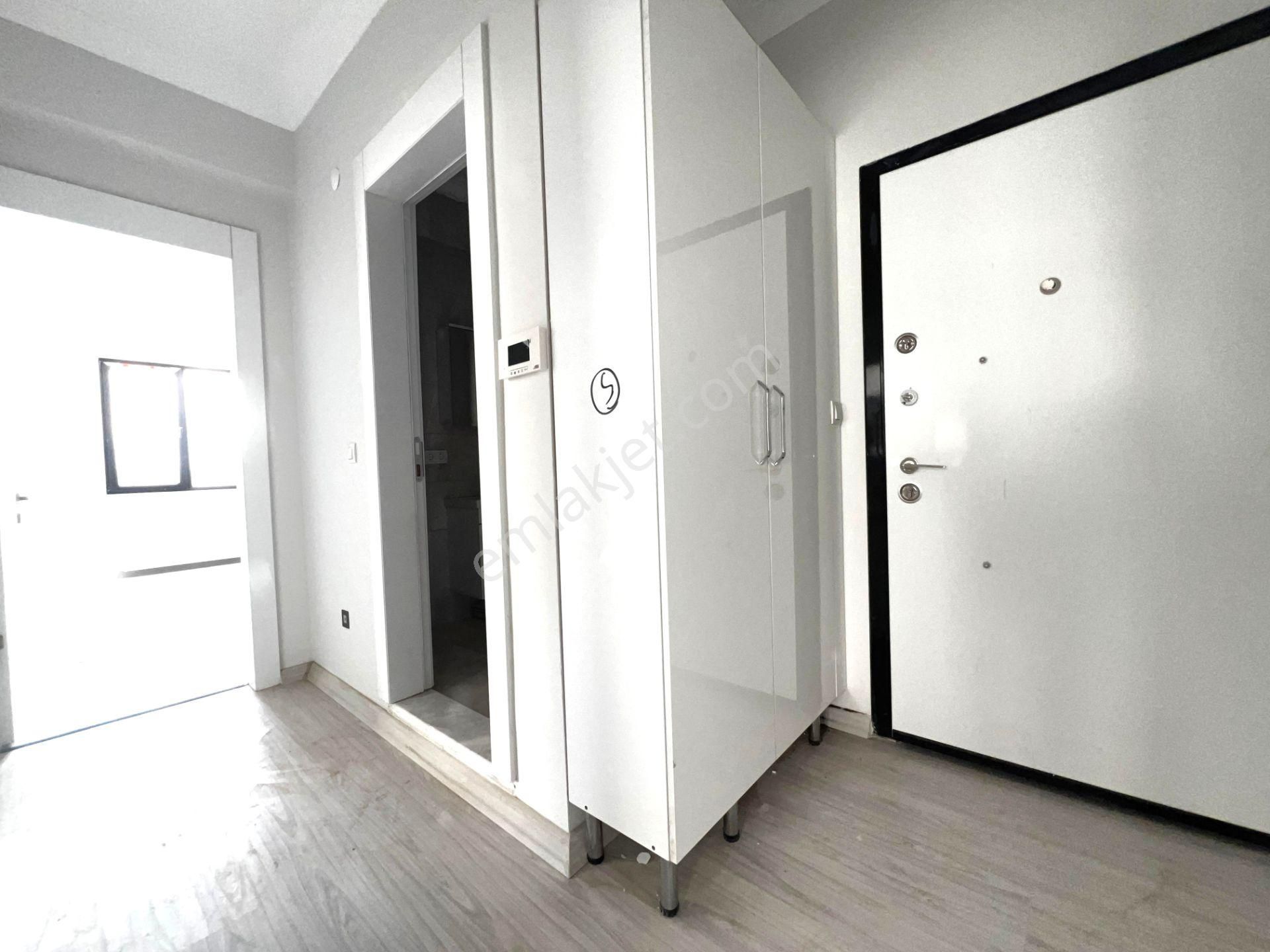 Yiğit'ten Kadıköy'de 2+1 Öncephe Kapalı Otoparklı Sıfır Daire - Görsel 27