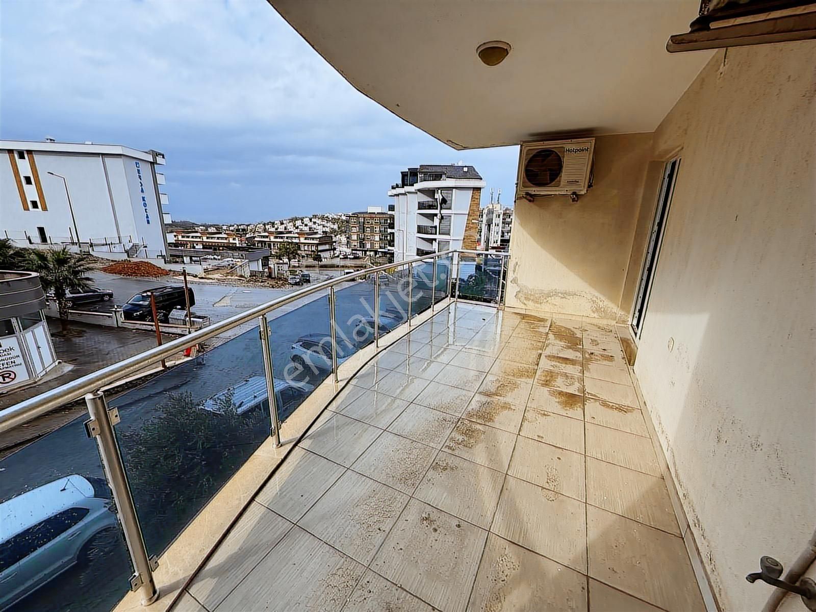 Kuşadası Dolmus Güzergah Üzeri Denizi Manzaralı 3+1 Fırsat Daire - Görsel 20