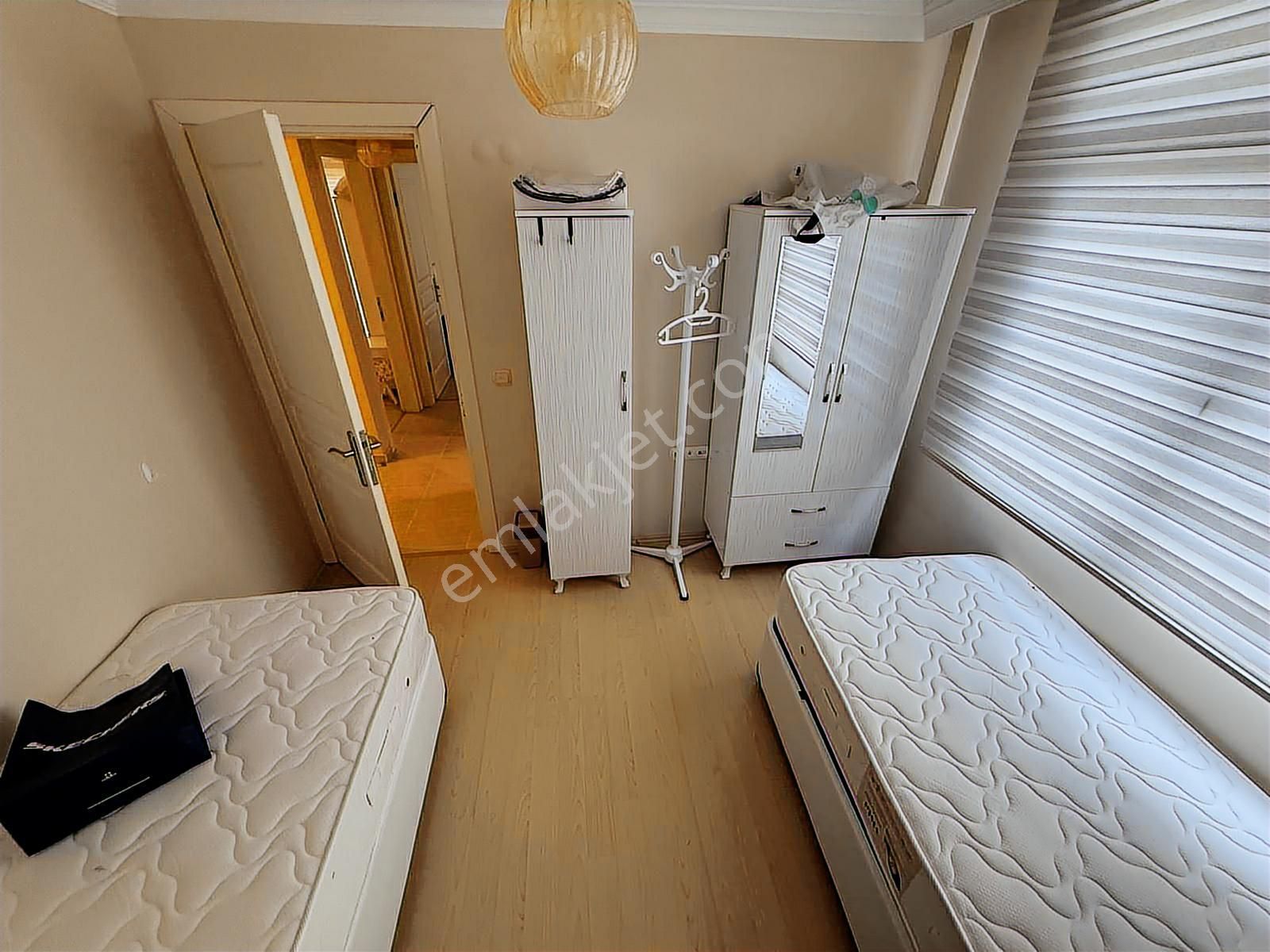 Kuşadası Dolmus Güzergah Üzeri Denizi Manzaralı 3+1 Fırsat Daire - Görsel 23