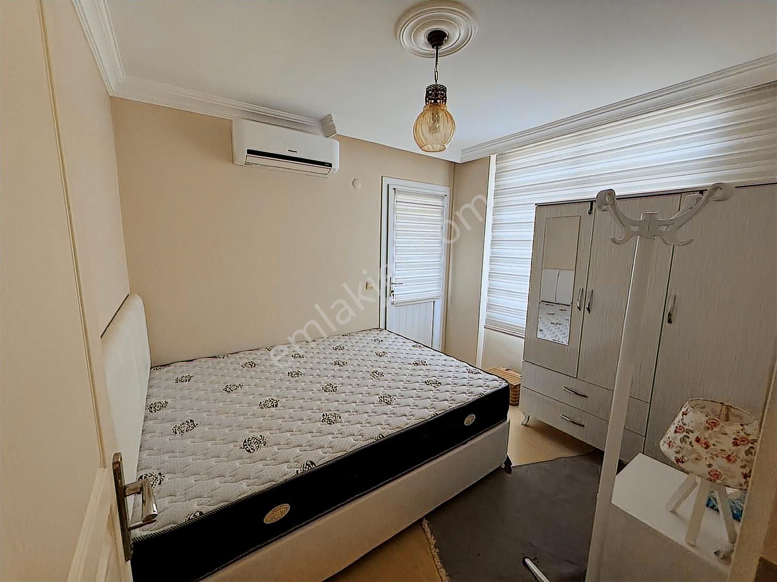 Kuşadası Dolmus Güzergah Üzeri Denizi Manzaralı 3+1 Fırsat Daire - Görsel 17