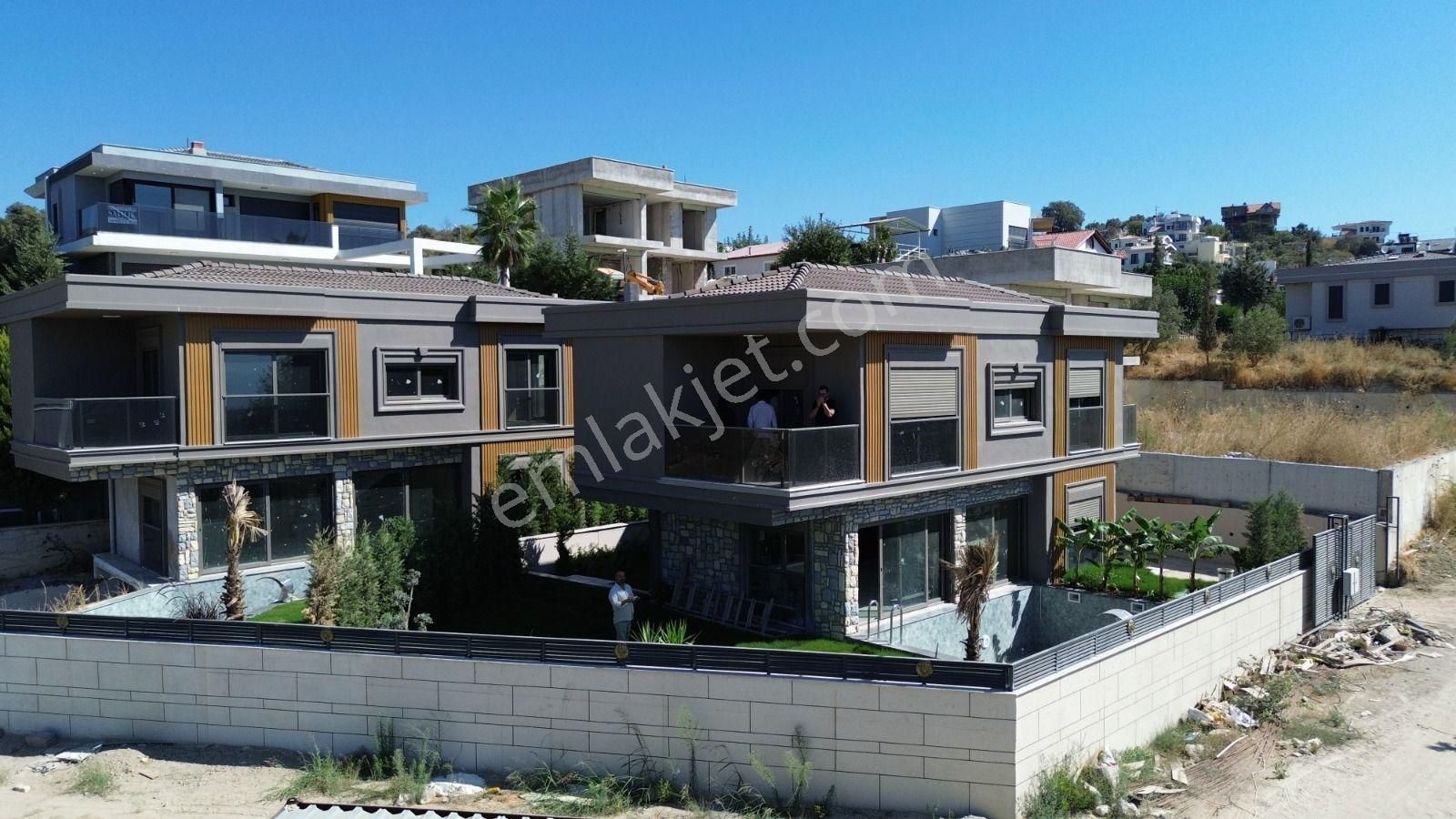 Yaylaköy'de Deniz Manzaralı Özel Havuzlu Sıfır Villa - Görsel 6