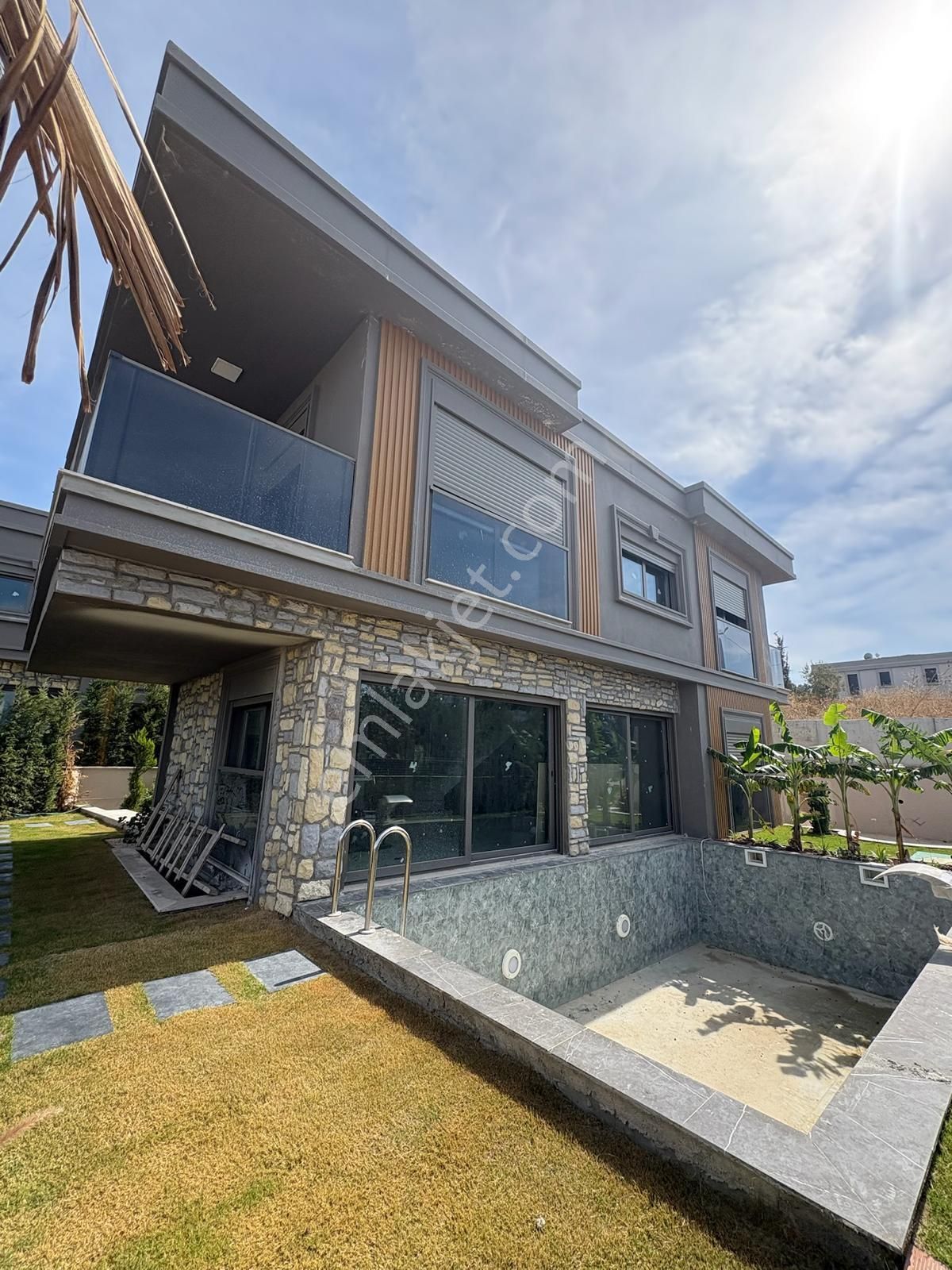 Yaylaköy'de Deniz Manzaralı Özel Havuzlu Sıfır Villa - Görsel 20