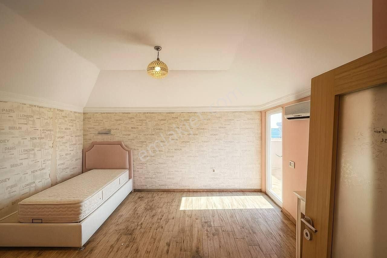 Alanya Tosmur’da İkamete Uygun | Deniz Manzaralı 4+1 Çatı Dubleks - Görsel 9