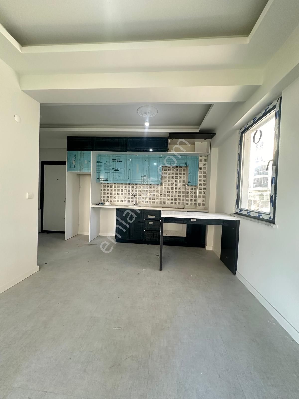 Tuğra'dan Nusratiye Mahallesi Havuzlu Site İçi 1+1 Satılık Daire