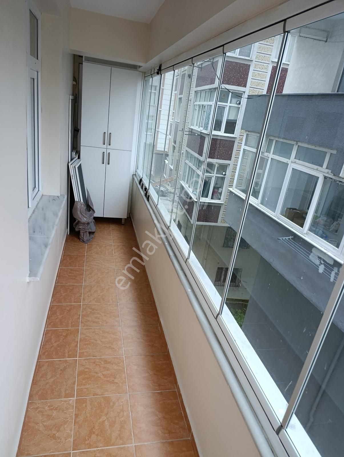 Araz Gayrimenkul Zübeyde Hanım Mah. Ana Cad.1 Kat Satılık Daire - Görsel 9