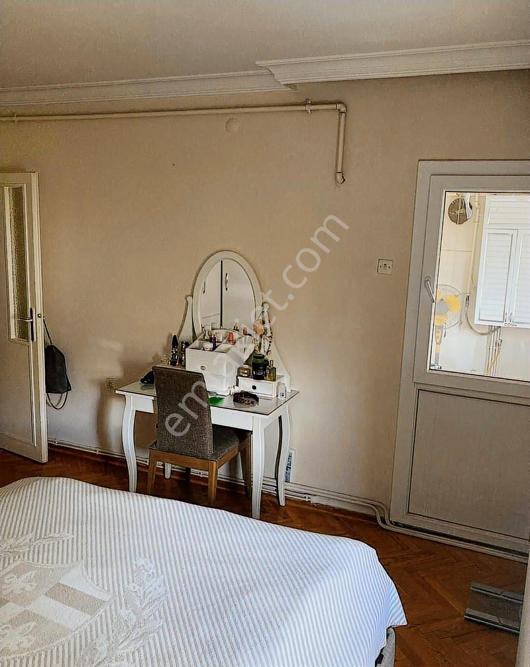 Karşıyaka Bostanlı Mahallesinde Satılık 3+1 Daire - Görsel 16