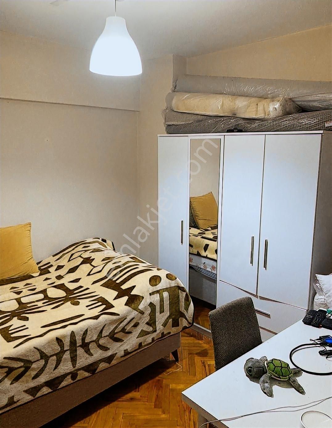 Karşıyaka Bostanlı Mahallesinde Satılık 3+1 Daire - Görsel 3