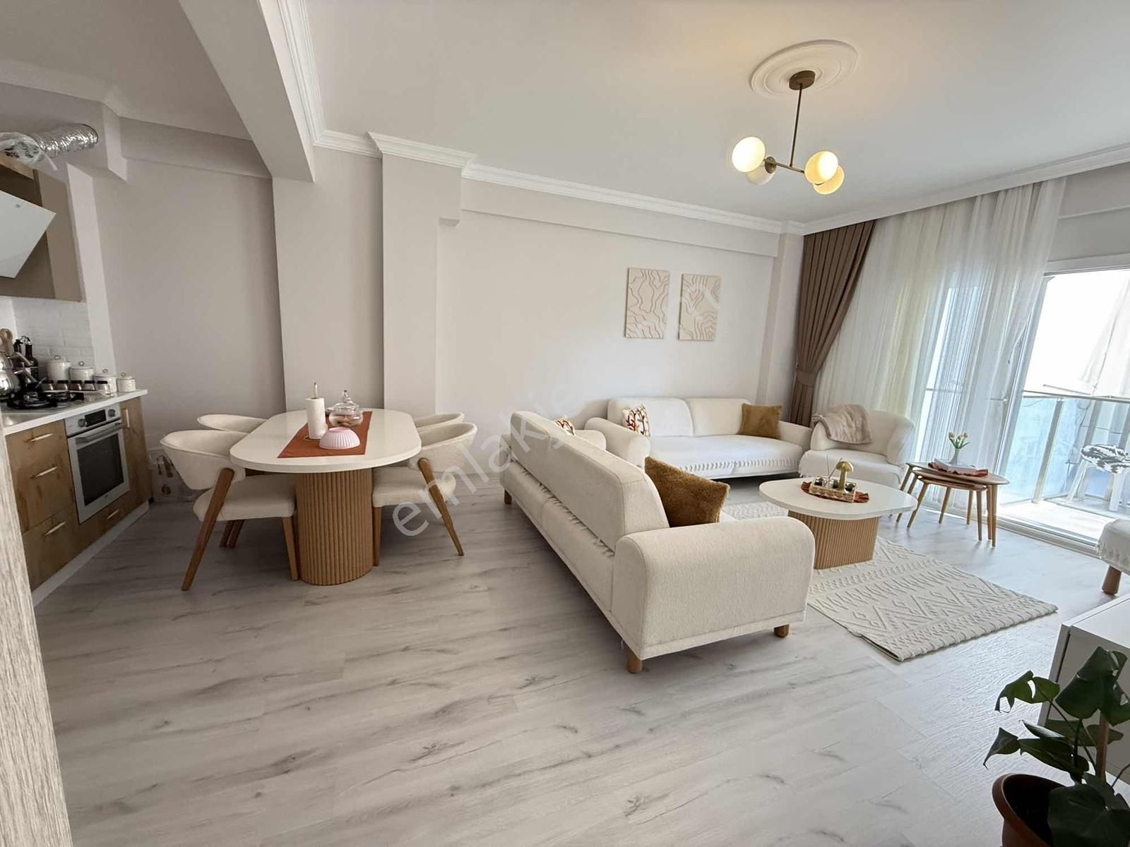 Kuşadası Davutlar Havuzlu Sitede Satılık 2+1 Daire - Görsel 4