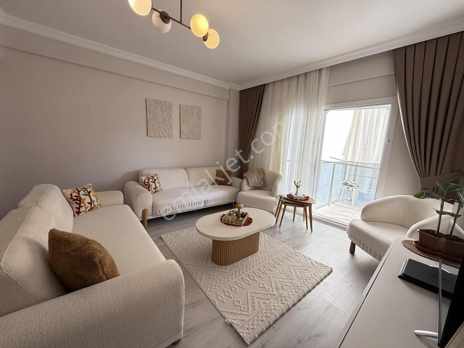 Kuşadası Davutlar Havuzlu Sitede Satılık 2+1 Daire - Görsel 14