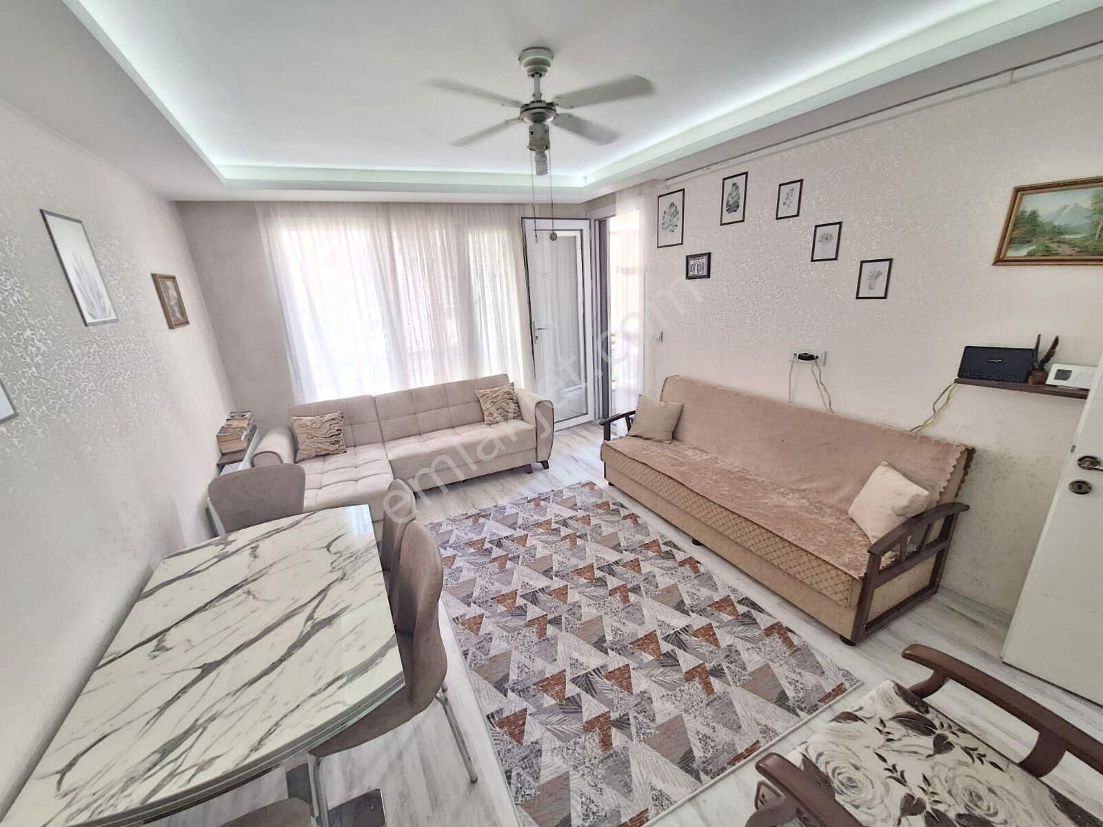 🔴 Güç Gayrimenkul'den Akçay'da Ara Kat Asansörlü Kombili Kaçmaz Şık Satılık 1+1 Daire - Görsel 26