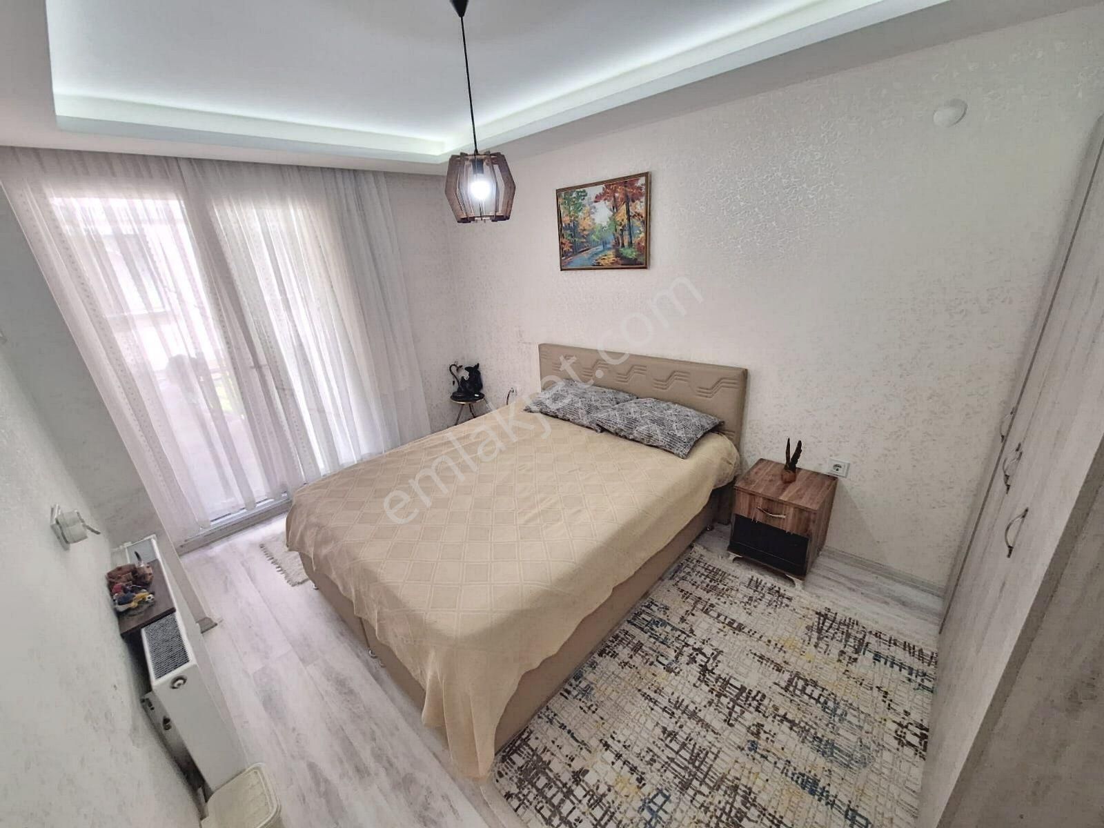 🔴 Güç Gayrimenkul'den Akçay'da Ara Kat Asansörlü Kombili Kaçmaz Şık Satılık 1+1 Daire - Görsel 7