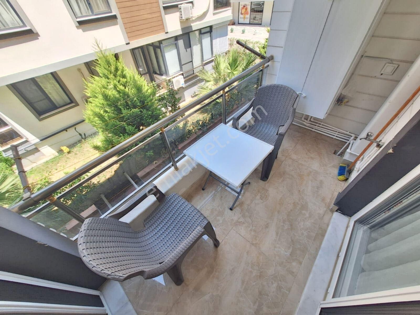 🔴 Güç Gayrimenkul'den Akçay'da Ara Kat Asansörlü Kombili Kaçmaz Şık Satılık 1+1 Daire - Görsel 9