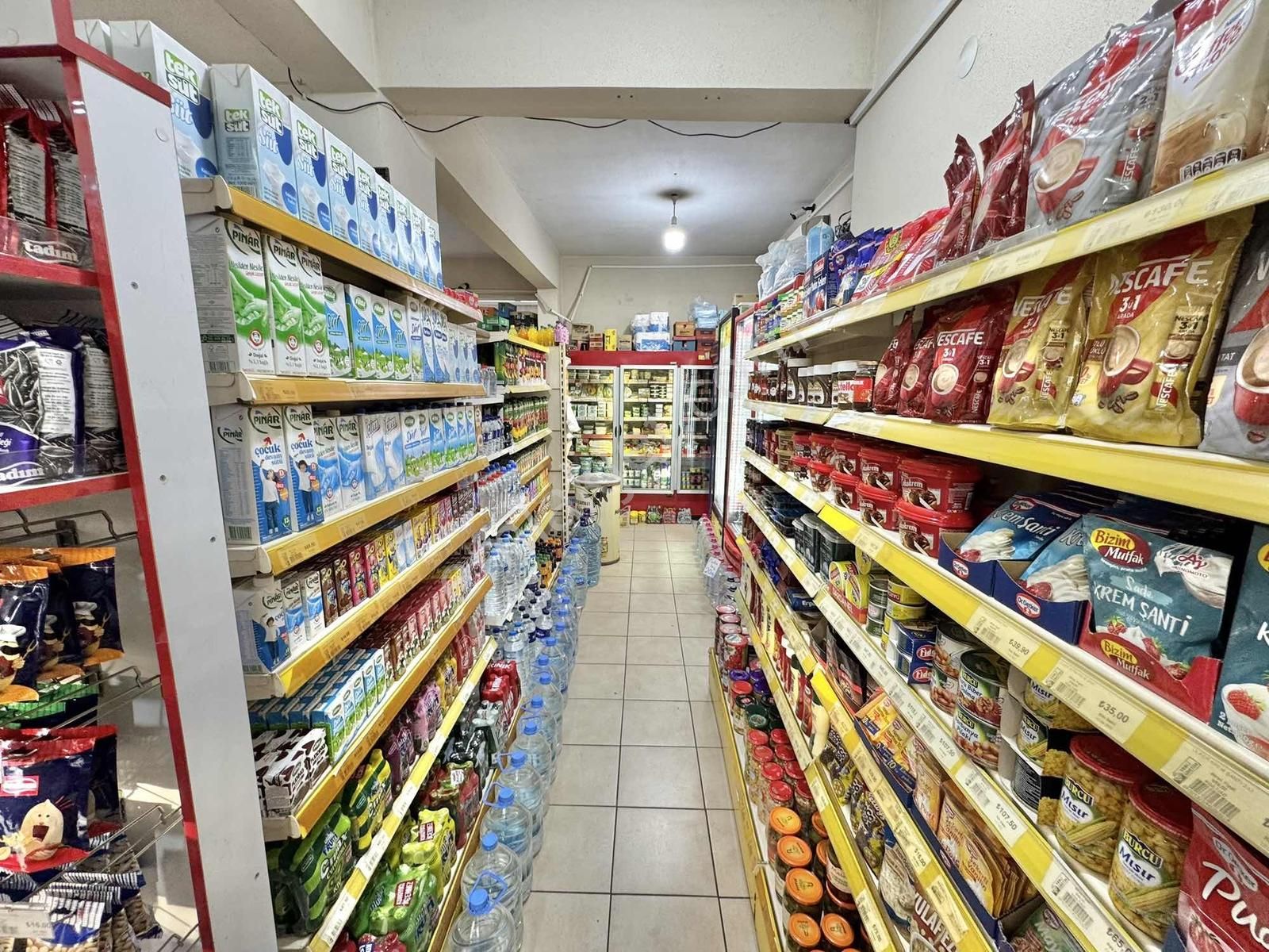 Biens'den Bağlarbaşın'da Satılık 3 Okulun Yanında Market - Görsel 10