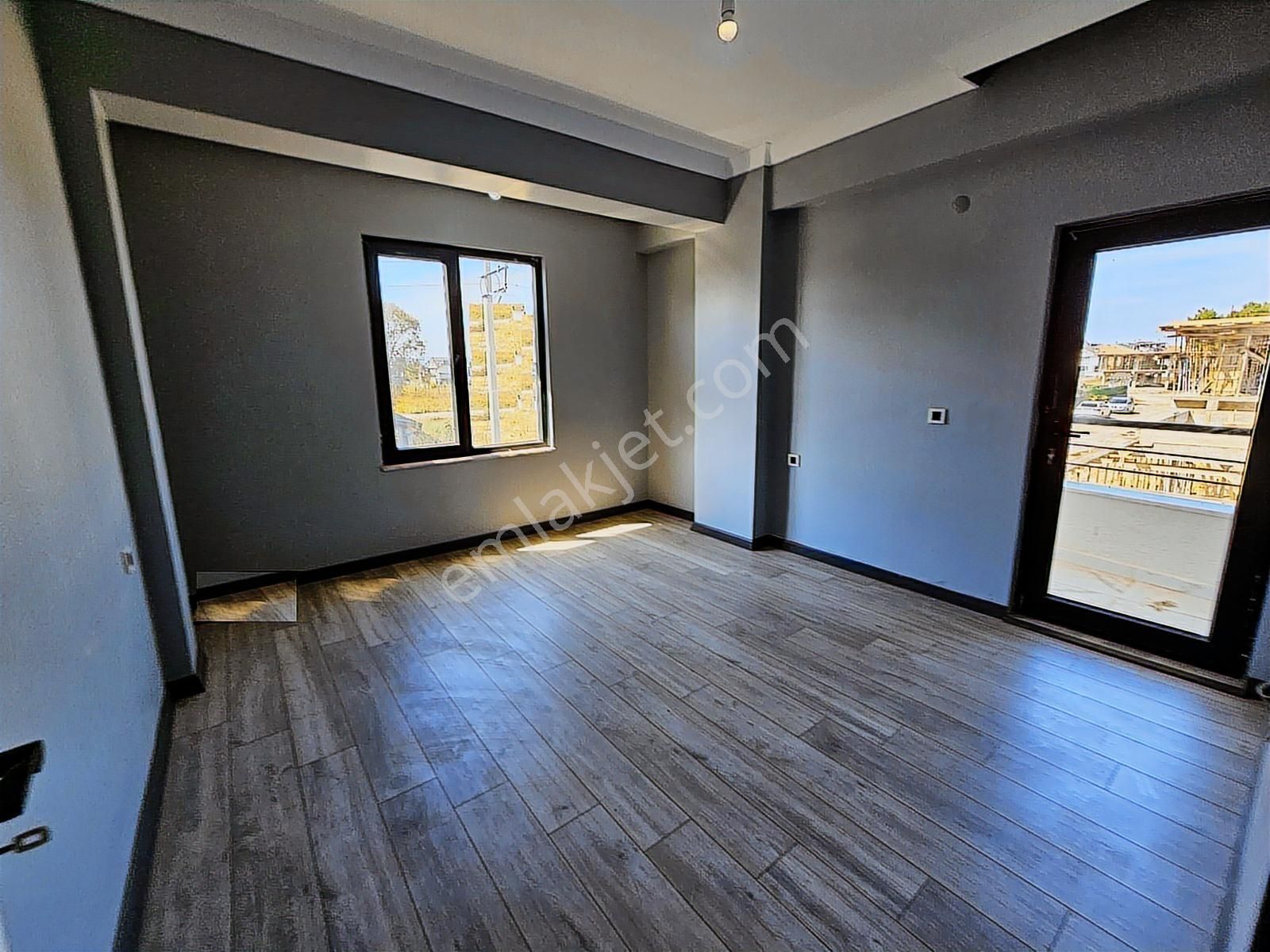 Deniz'den 5+1 Ön Cephe, Yerden Isıtmalı Villa- Tanıtım Videolu - Görsel 24