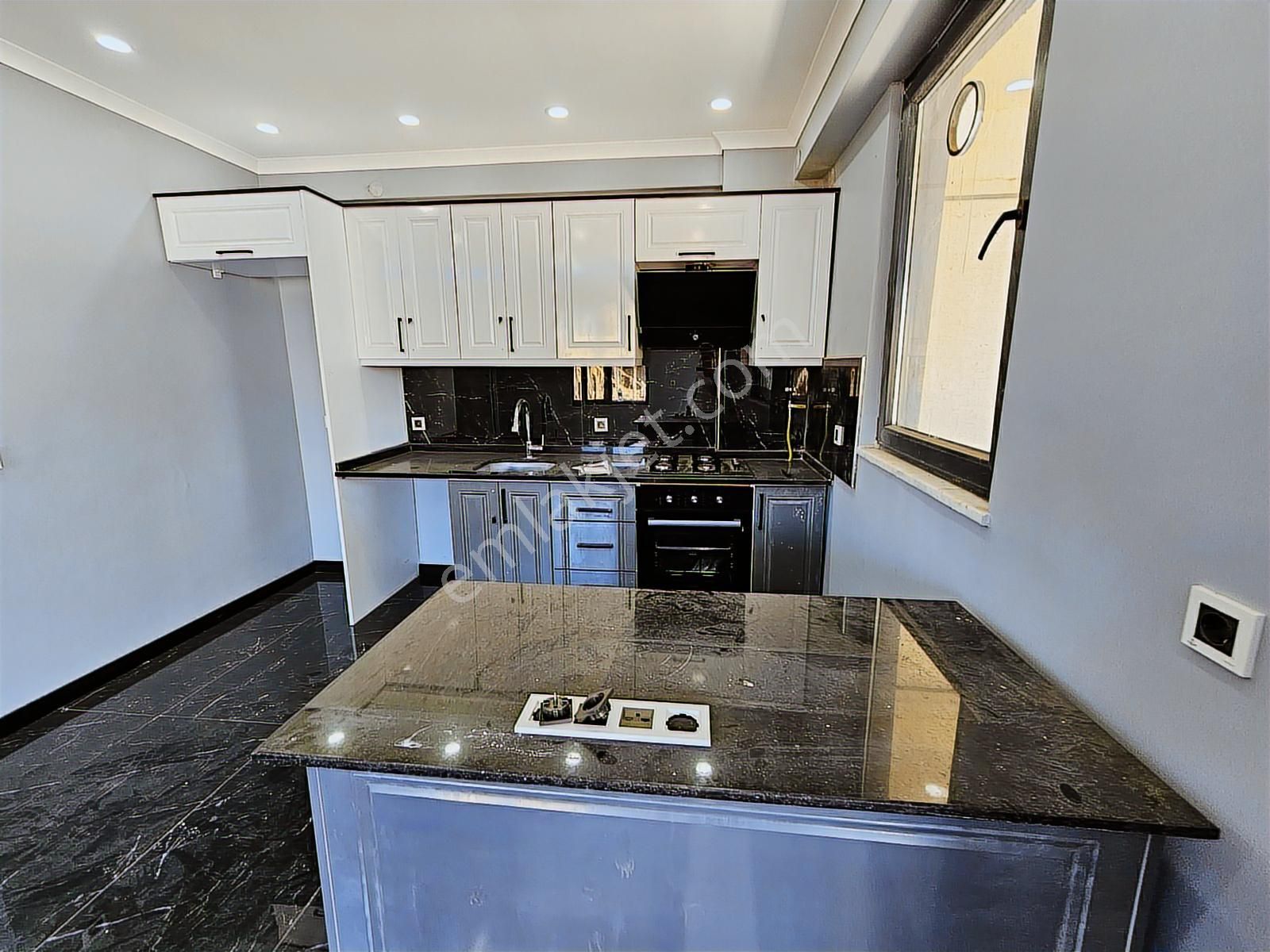 Deniz'den 5+1 Ön Cephe, Yerden Isıtmalı Villa- Tanıtım Videolu - Görsel 32