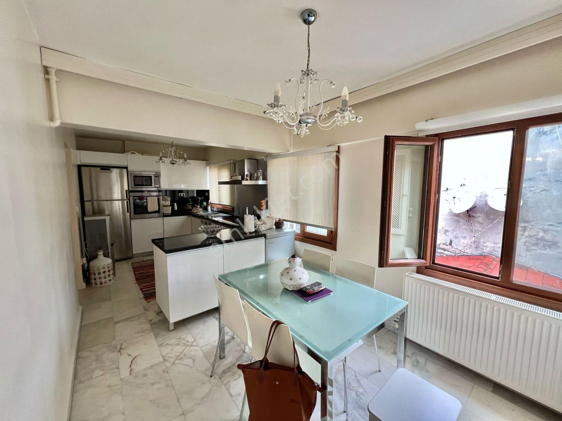 Ortaköy Ana Cadde Üzerinde 180m2 Geniş Masrafsız 4+1 Satılık Daire - Görsel 4