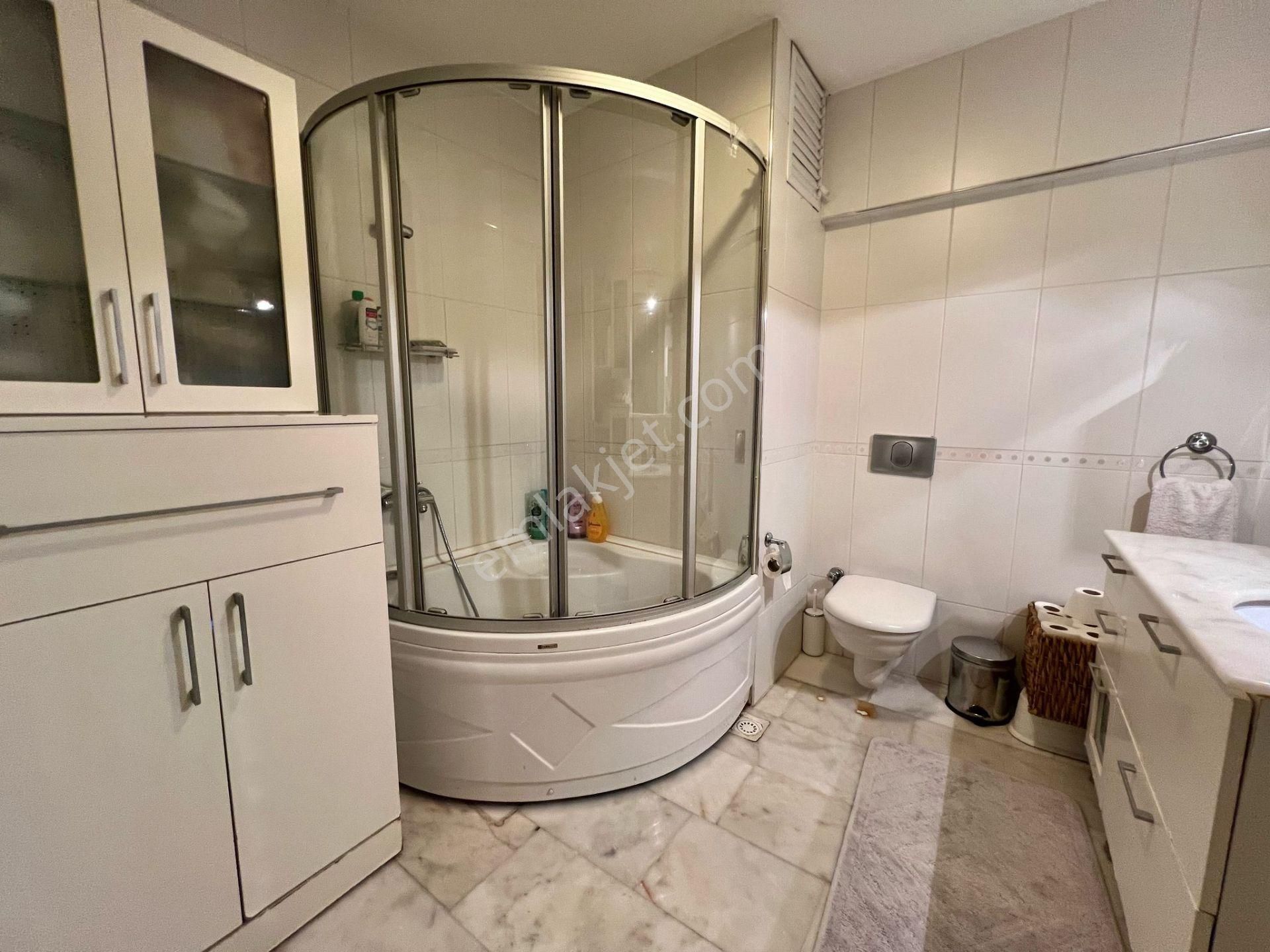 Ortaköy Ana Cadde Üzerinde 180m2 Geniş Masrafsız 4+1 Satılık Daire - Görsel 11