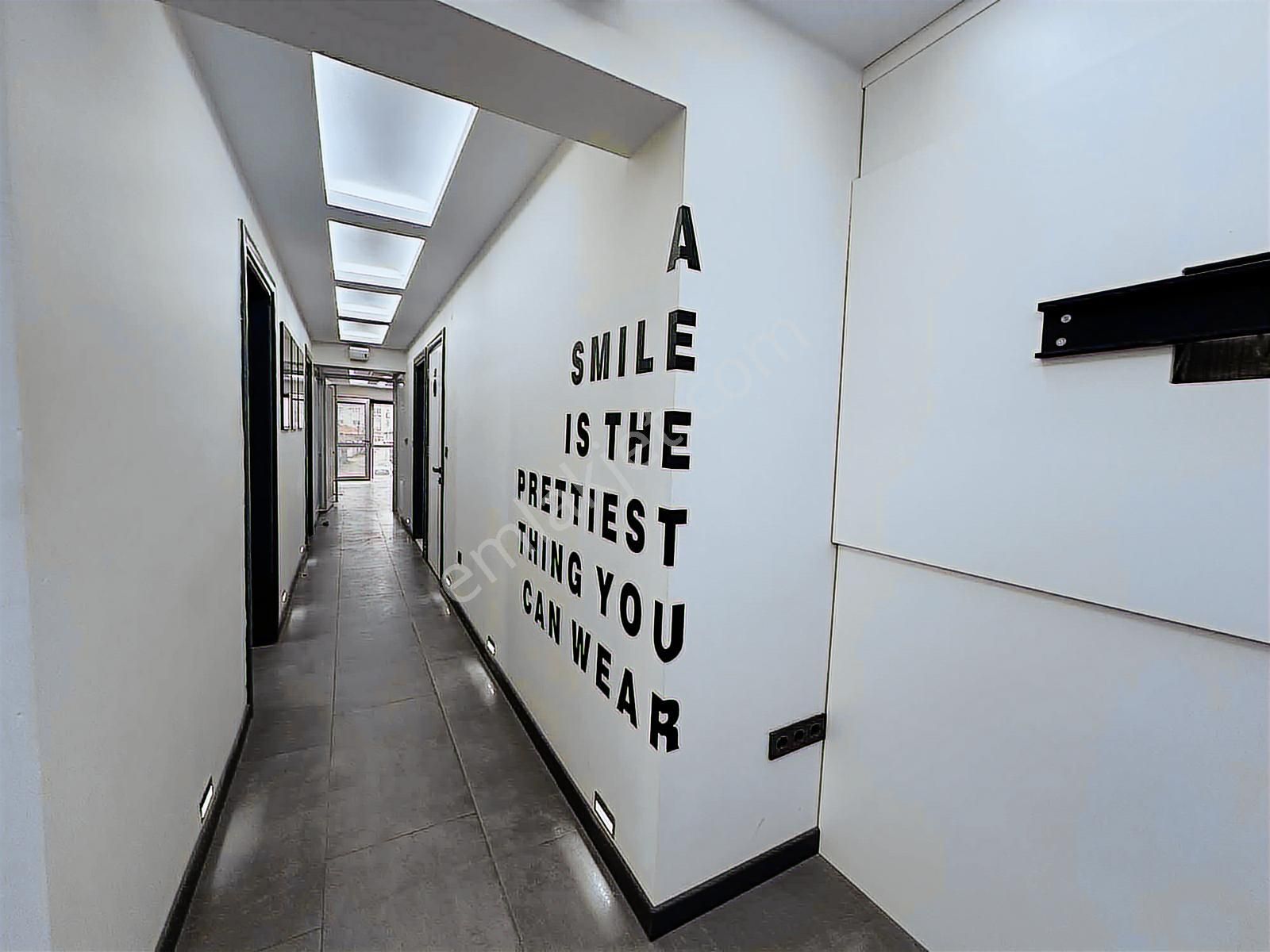 Qzen Gayrimenkulden Cadde Üzeri 4+1 180 M2 Daire - Görsel 14