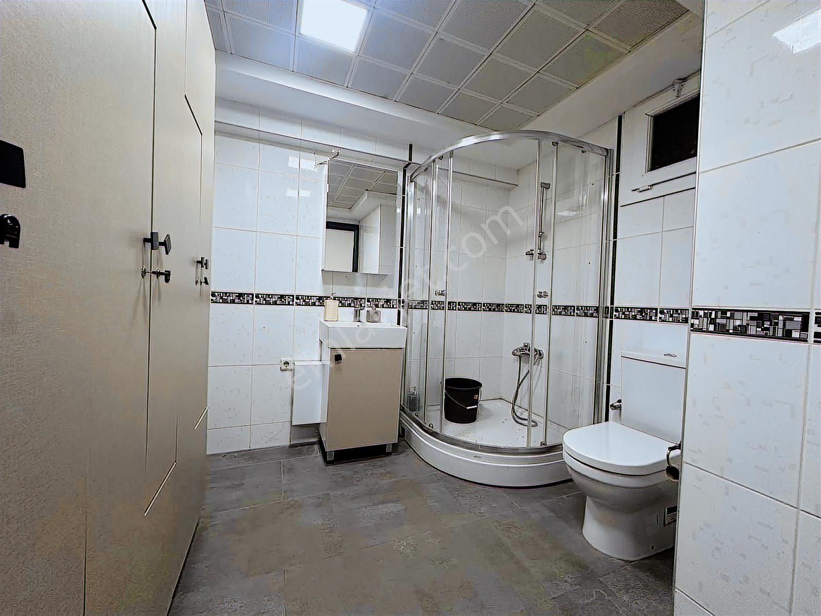 Qzen Gayrimenkulden Cadde Üzeri 4+1 180 M2 Daire - Görsel 23