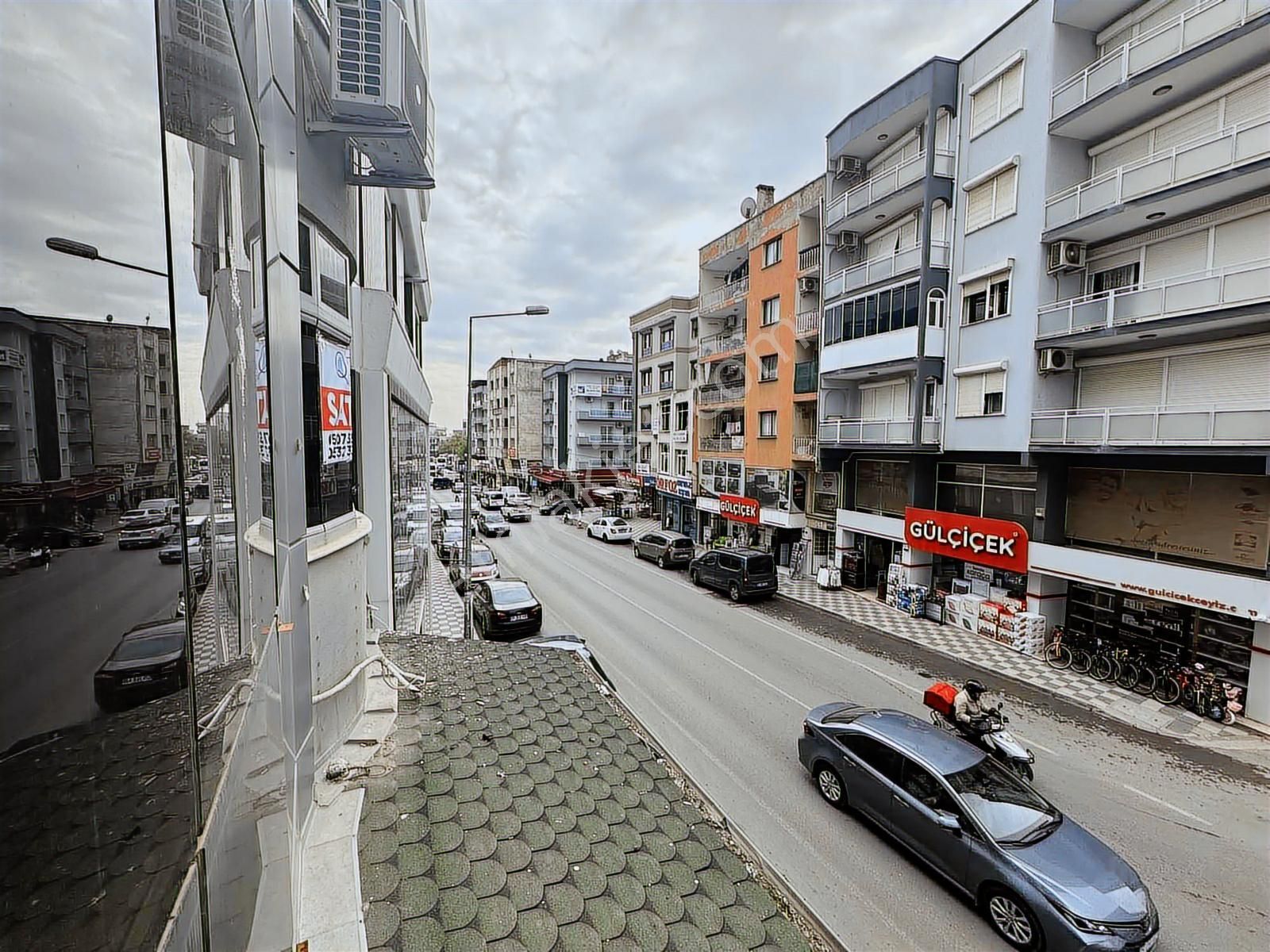 Qzen Gayrimenkulden Cadde Üzeri 4+1 180 M2 Daire - Görsel 9