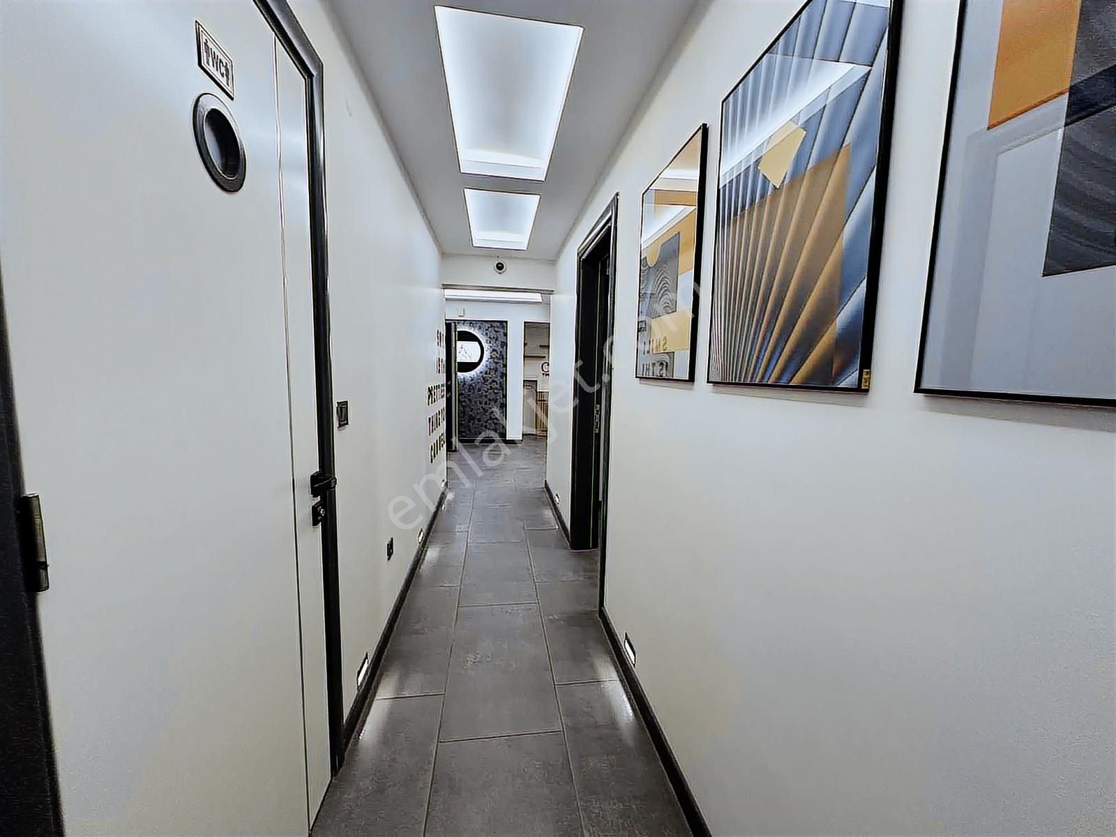 Qzen Gayrimenkulden Cadde Üzeri 4+1 180 M2 Daire - Görsel 17