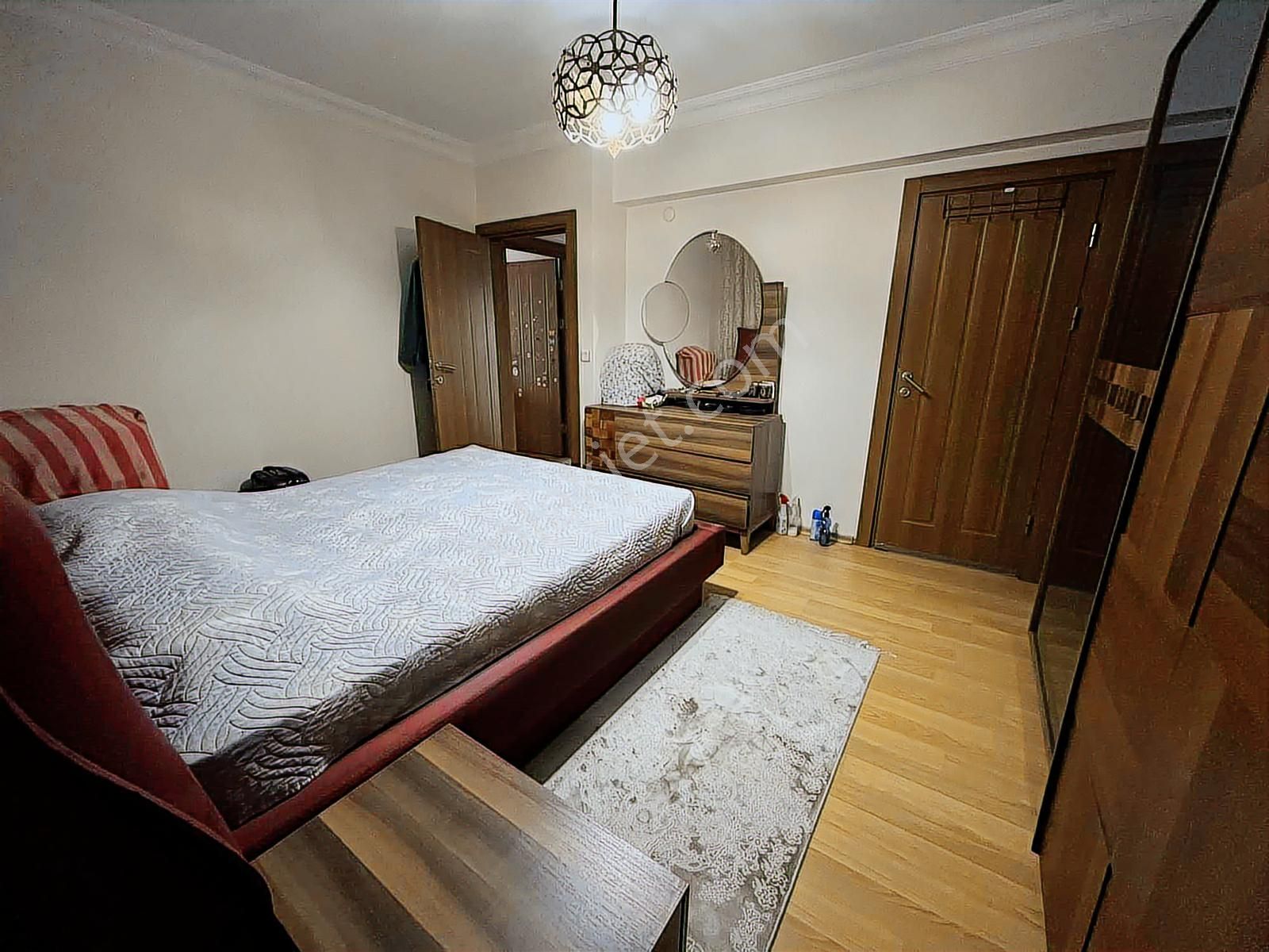 Ümraniye Tatlısu Mahallesi Ünver Kule'de 3+1 Satılık Daire - Görsel 7