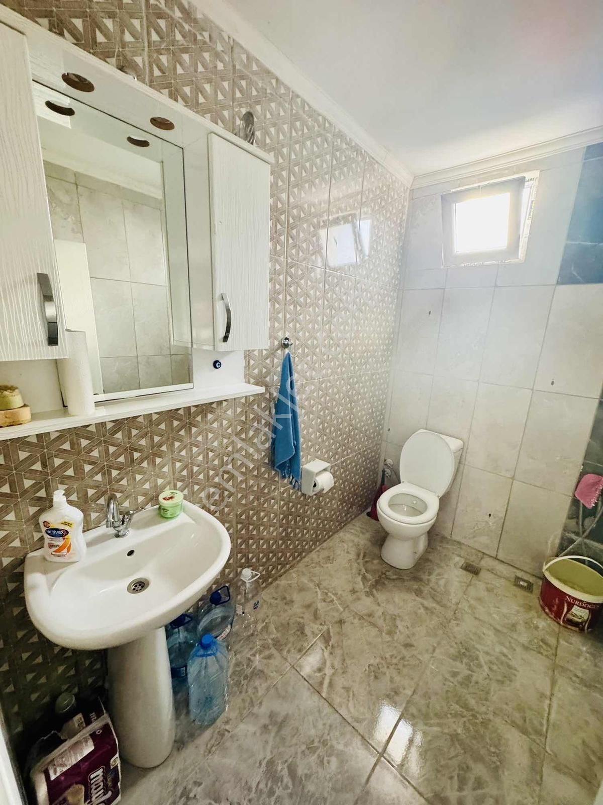 Bala- Beynamda 400 M2 İçinde 1+1 Yapılı Verandalı Müstakil Ev - Görsel 27