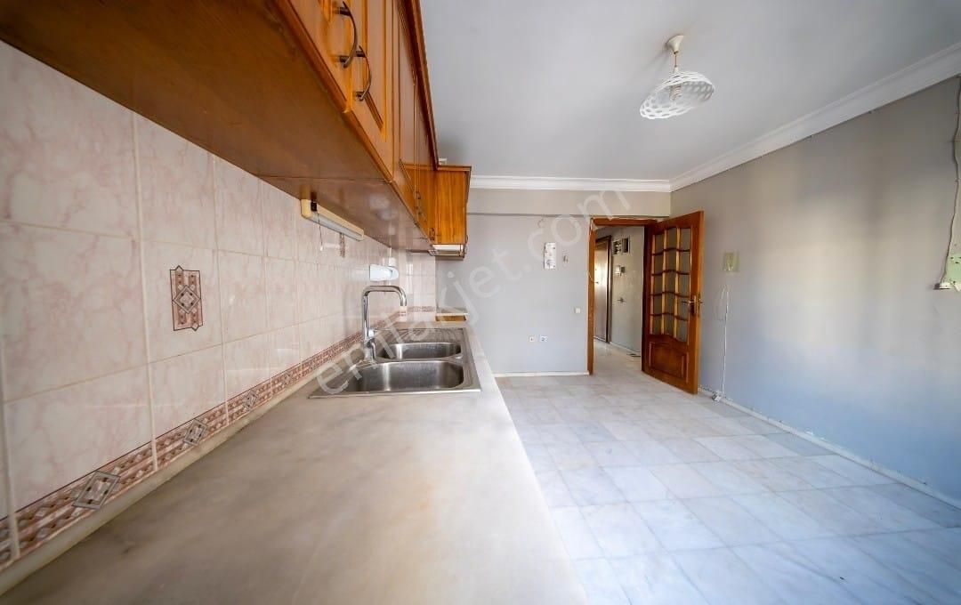 Karşıyaka Bostanlıda 3+1 Dubleks Satılık Daire - Görsel 18