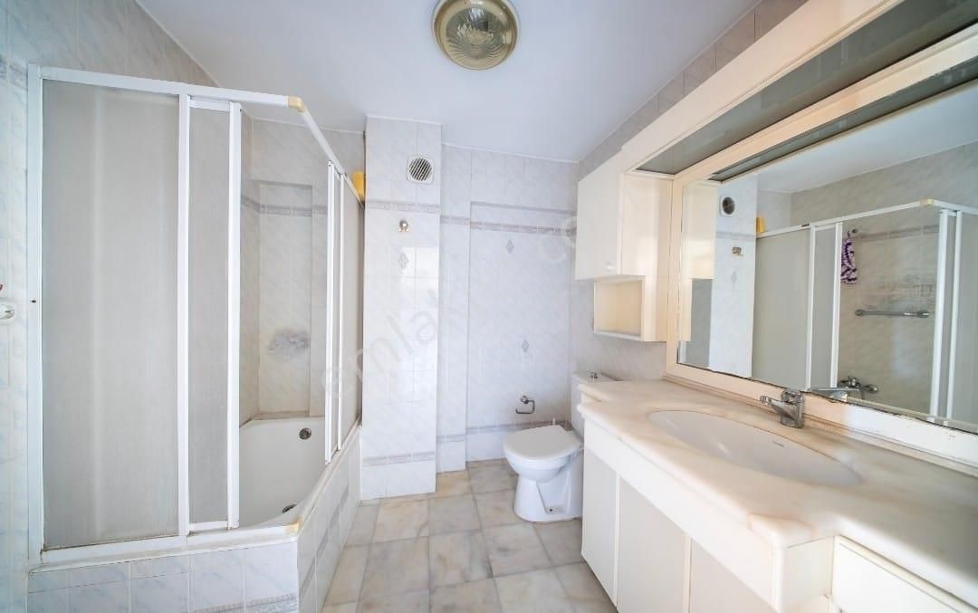 Karşıyaka Bostanlıda 3+1 Dubleks Satılık Daire - Görsel 9