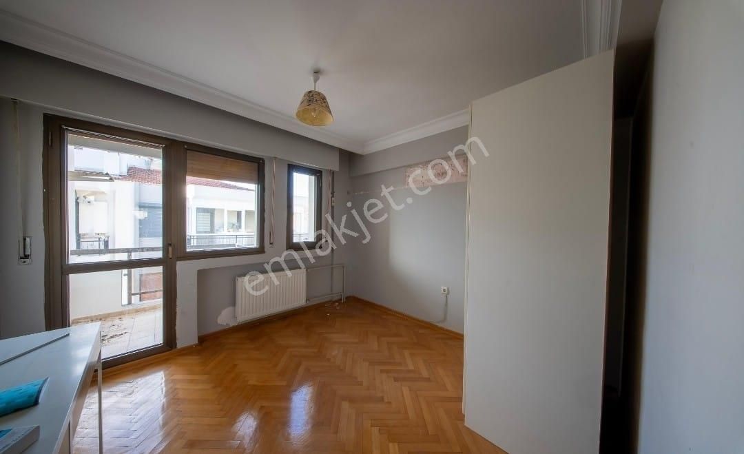 Karşıyaka Bostanlıda 3+1 Dubleks Satılık Daire - Görsel 5