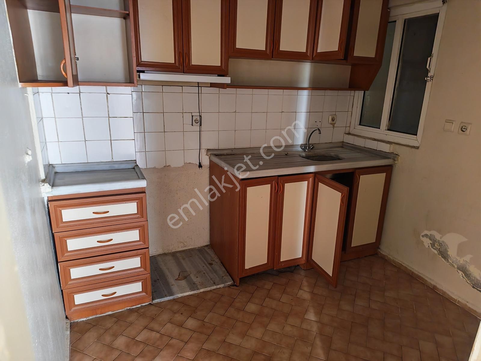 95 M2 Kiralık Geniş Ve Ferah Daire Gönen / Malkoç Mahallesi - Görsel 15