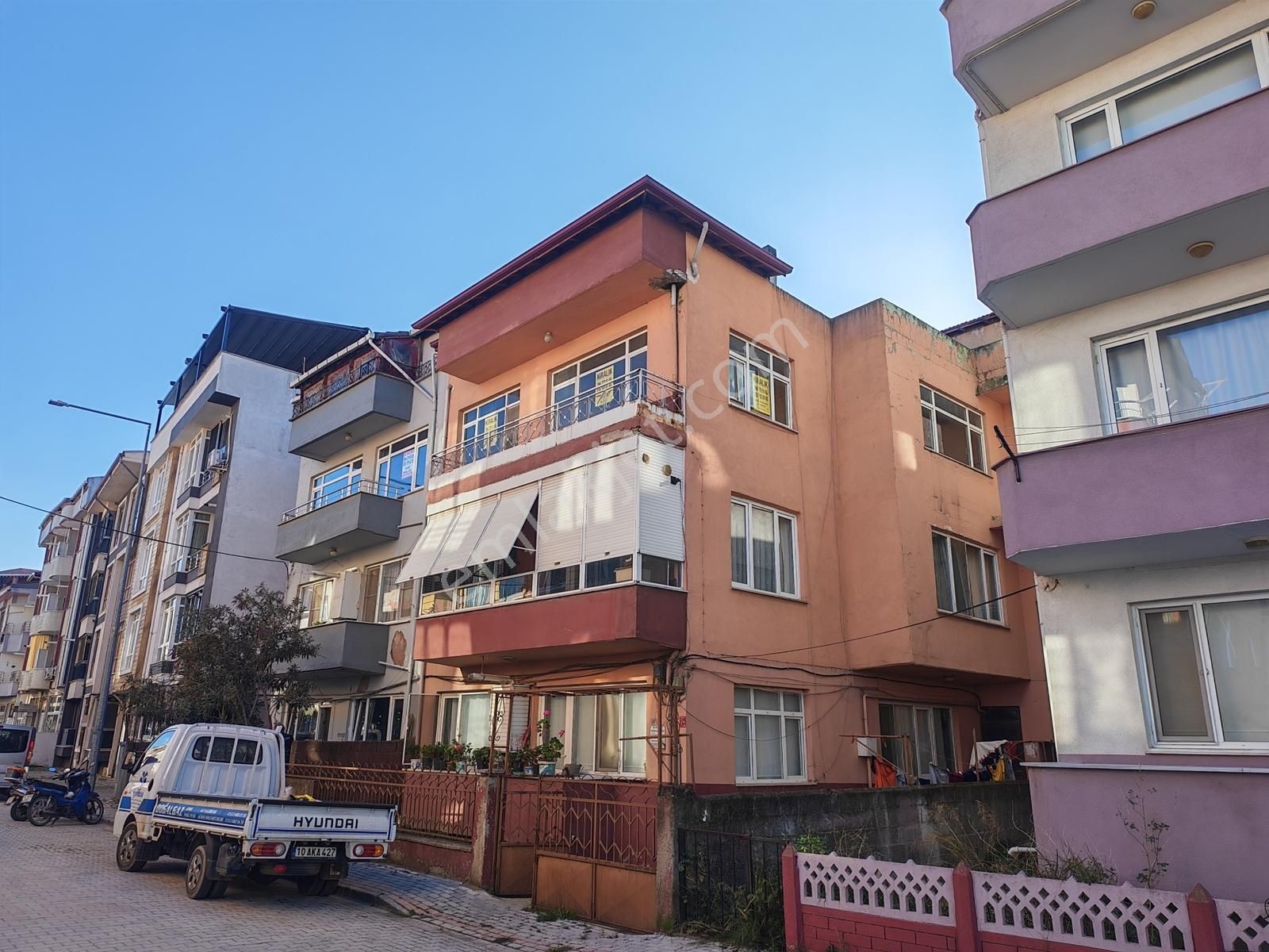 95 M2 Kiralık Geniş Ve Ferah Daire Gönen / Malkoç Mahallesi - Görsel 2