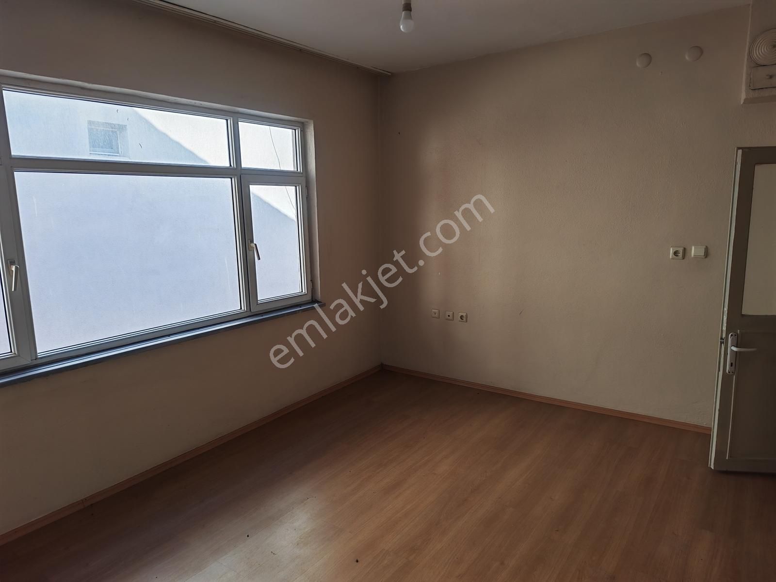 95 M2 Kiralık Geniş Ve Ferah Daire Gönen / Malkoç Mahallesi - Görsel 13