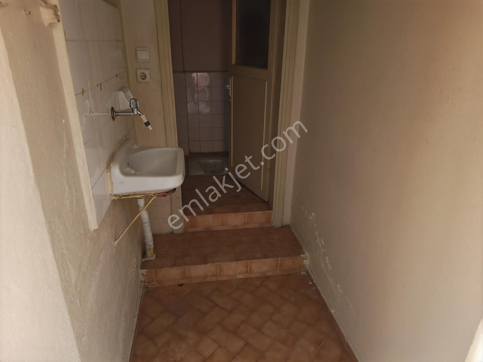 95 M2 Kiralık Geniş Ve Ferah Daire Gönen / Malkoç Mahallesi - Görsel 30