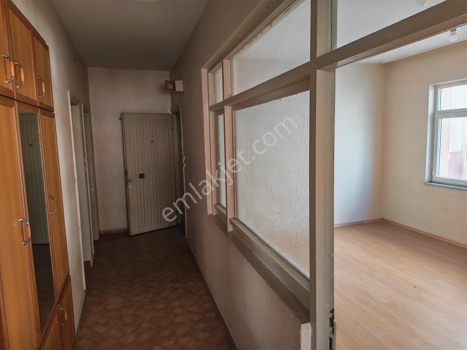 95 M2 Kiralık Geniş Ve Ferah Daire Gönen / Malkoç Mahallesi - Görsel 23