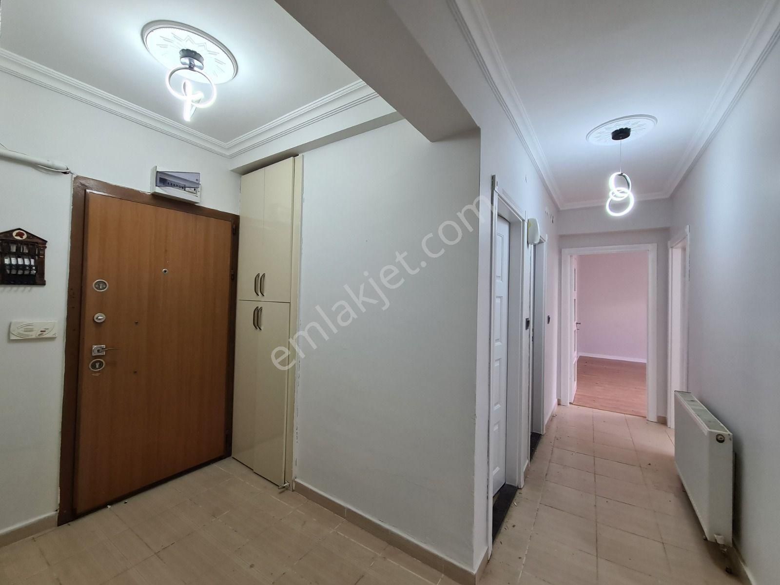 Bu Fiyata Kalmadı ! Öğretmenler Parkı Yakını Asansörlü 2+1 Daire - Görsel 12