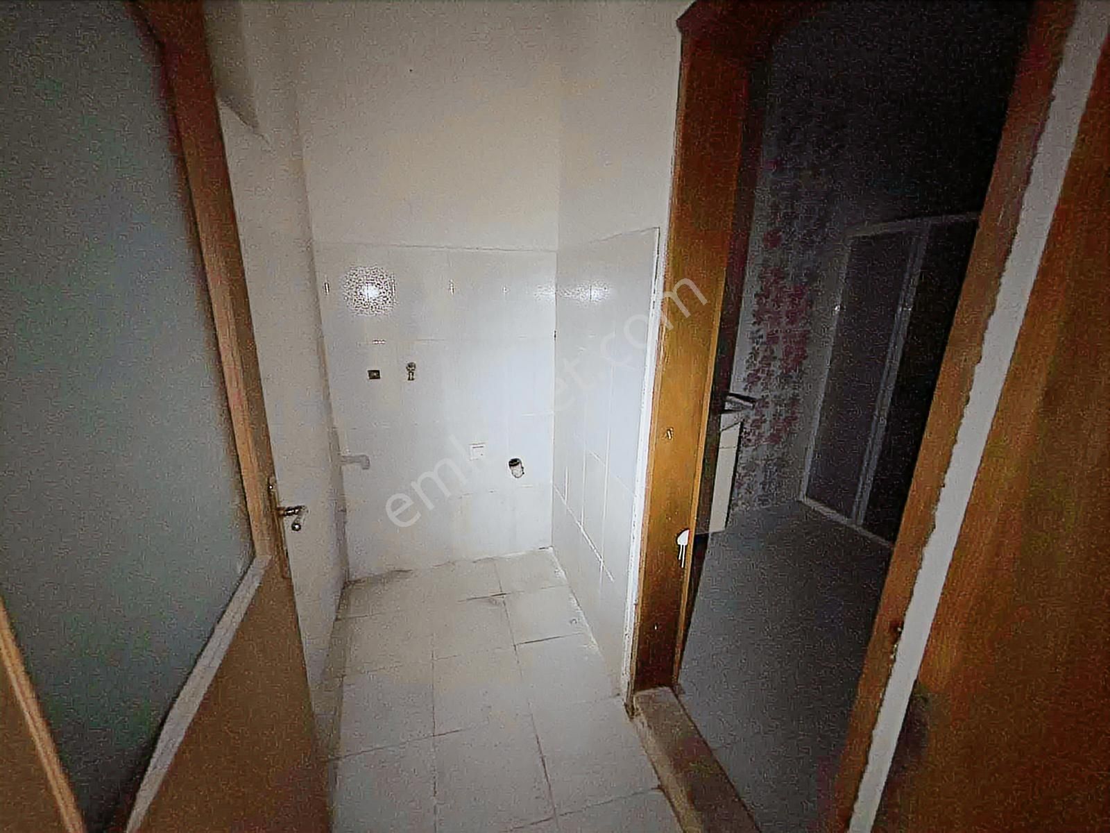 İhsaniye Merkezde 3 Daire Komple Satılık Bina - Görsel 23