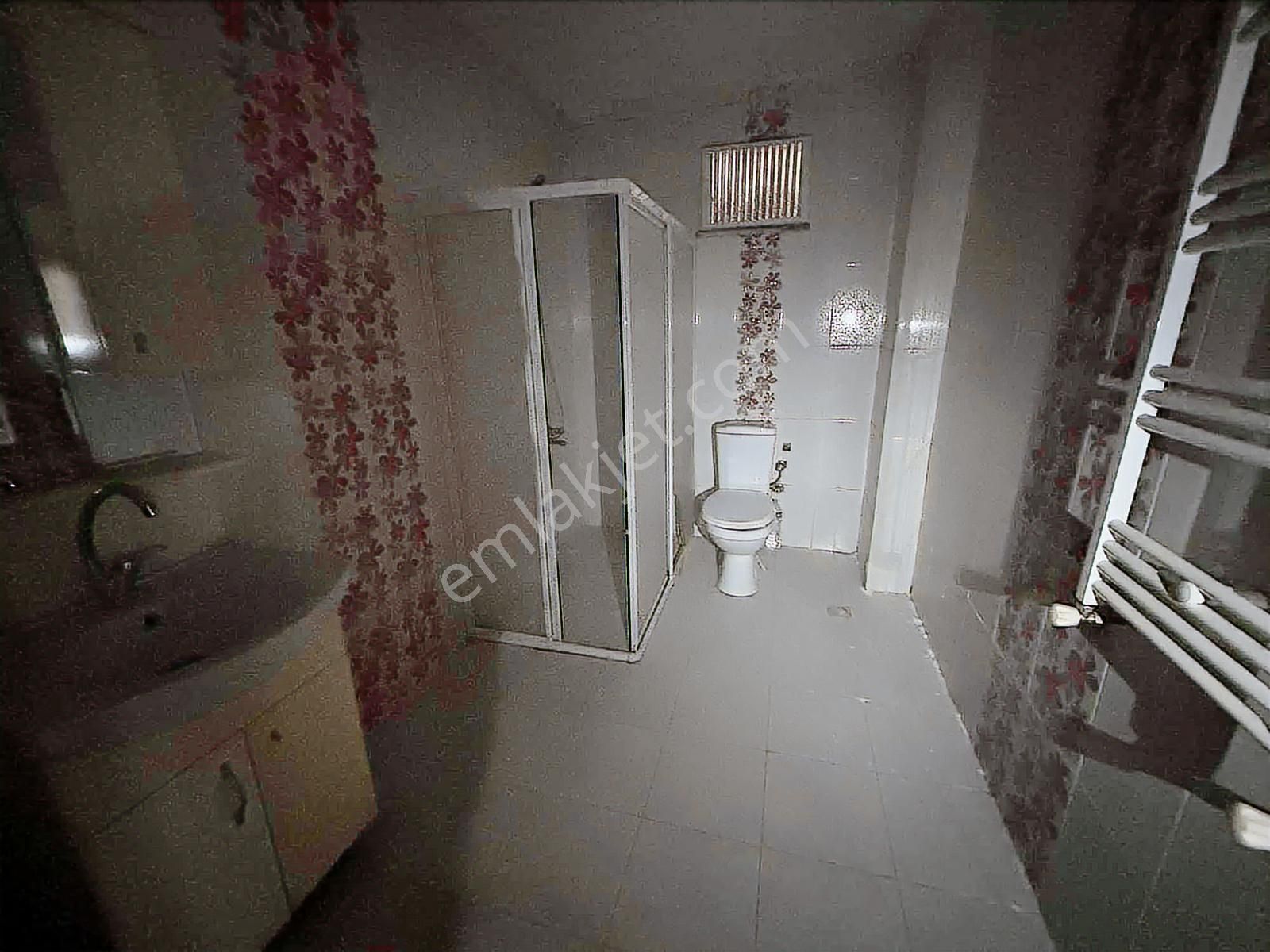 İhsaniye Merkezde 3 Daire Komple Satılık Bina - Görsel 22