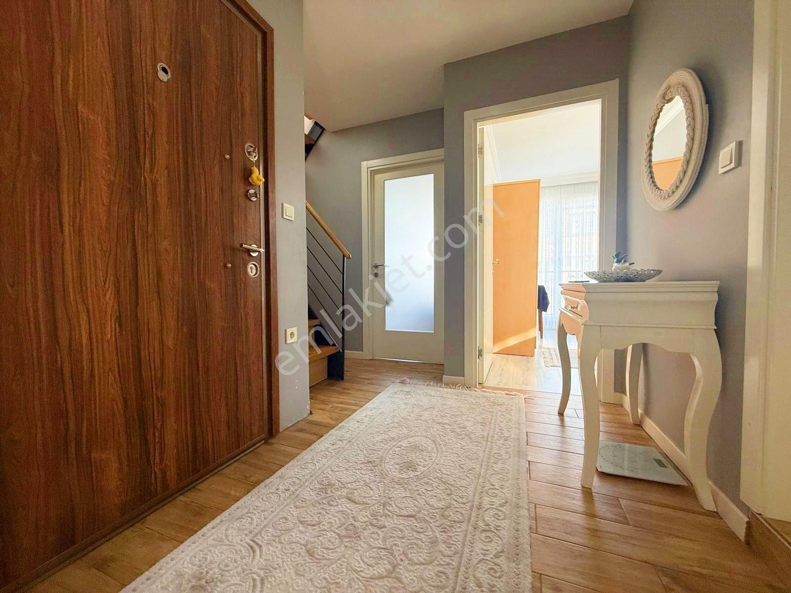 Beylikdüzü Kavaklı'da Satılık Dubleks Daire Fırsatı - Görsel 2