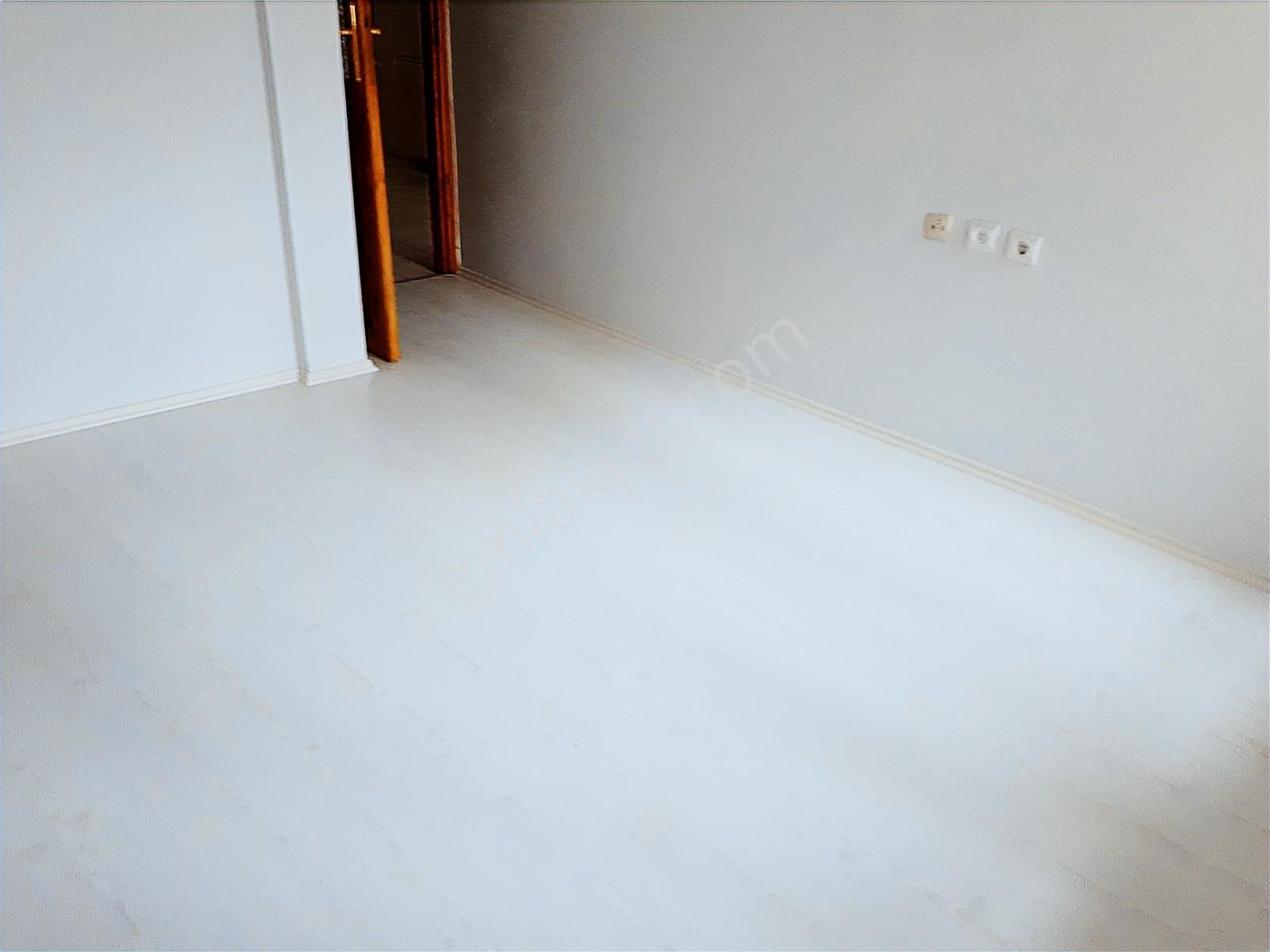 Riva Gymdn Merkezde Asansörlü D.gazlı Masrafsız 3 Adt Daire - Görsel 3