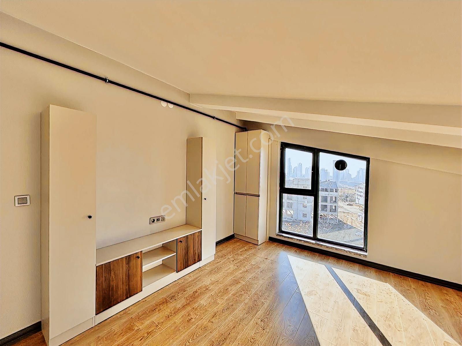 Alaçatı'dan Bulvara Yakın Kiralık Daire - Görsel 5