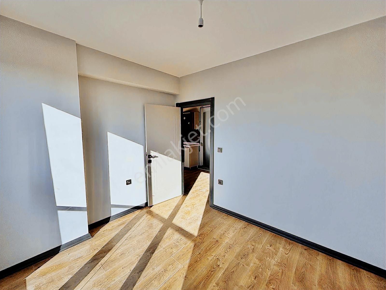 Alaçatı'dan Bulvara Yakın Kiralık Daire - Görsel 3